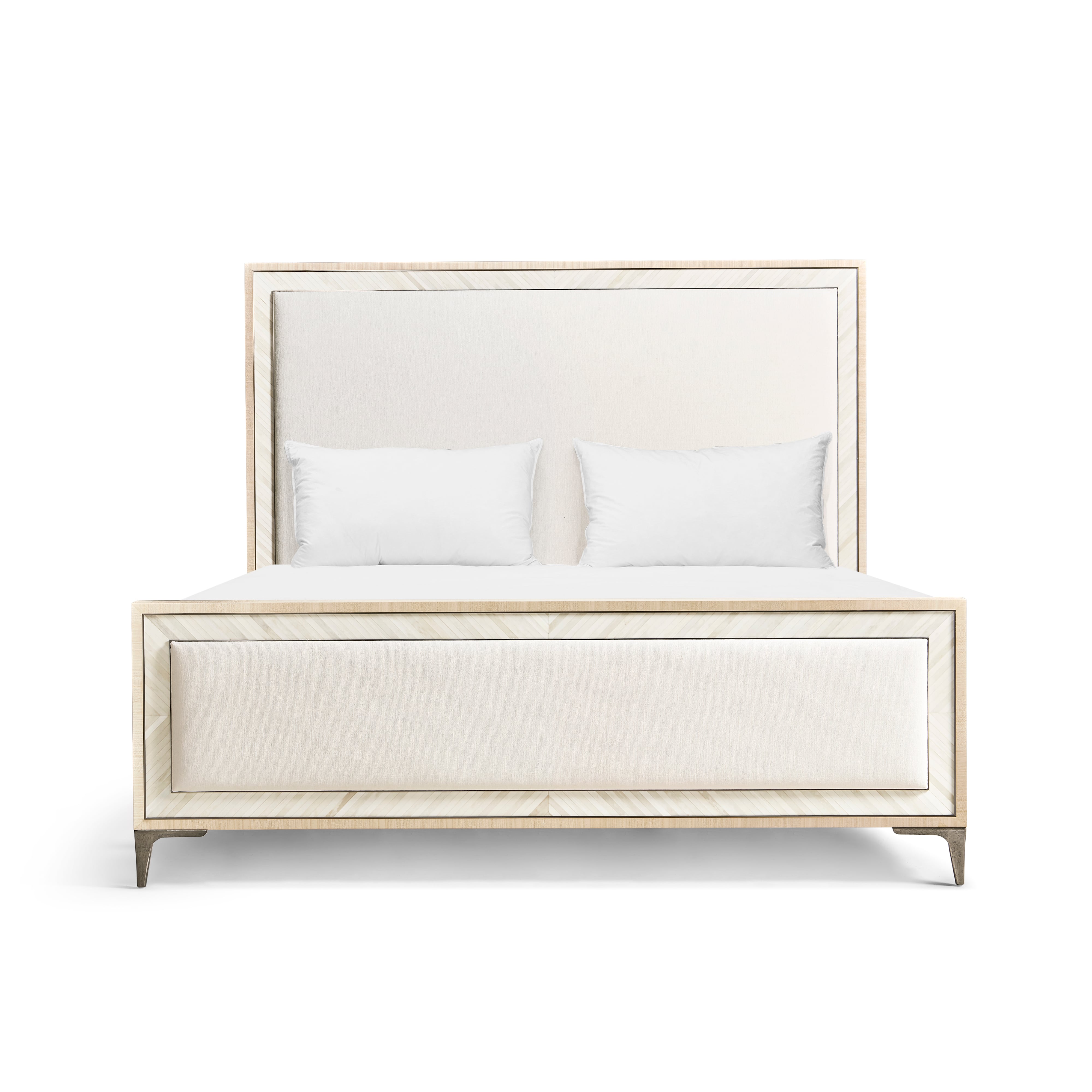 Jonathan Charles Water Tideline Bone & Linen King Upholstered Bed