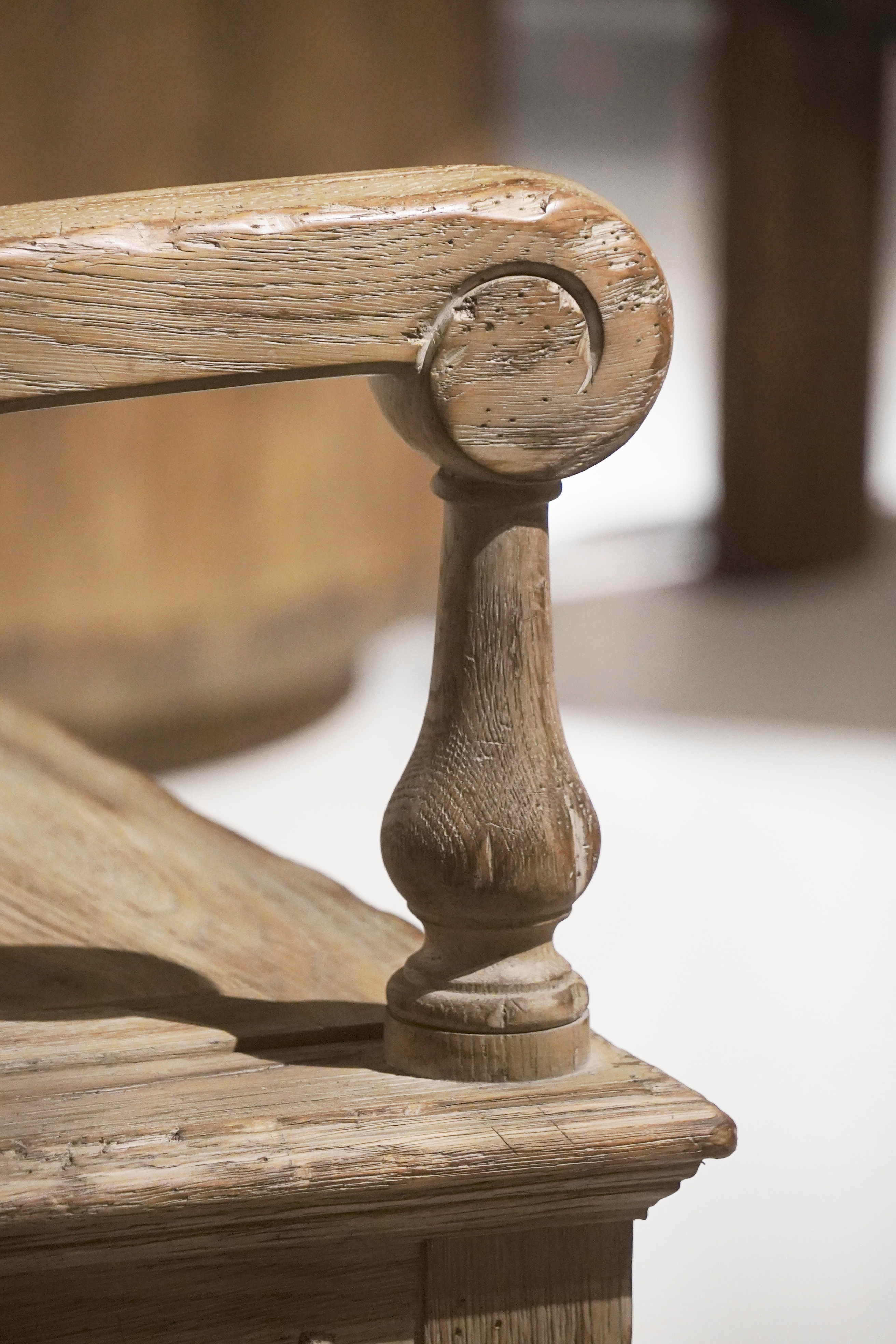 Jonathan Charles Sagehill Hall Bench