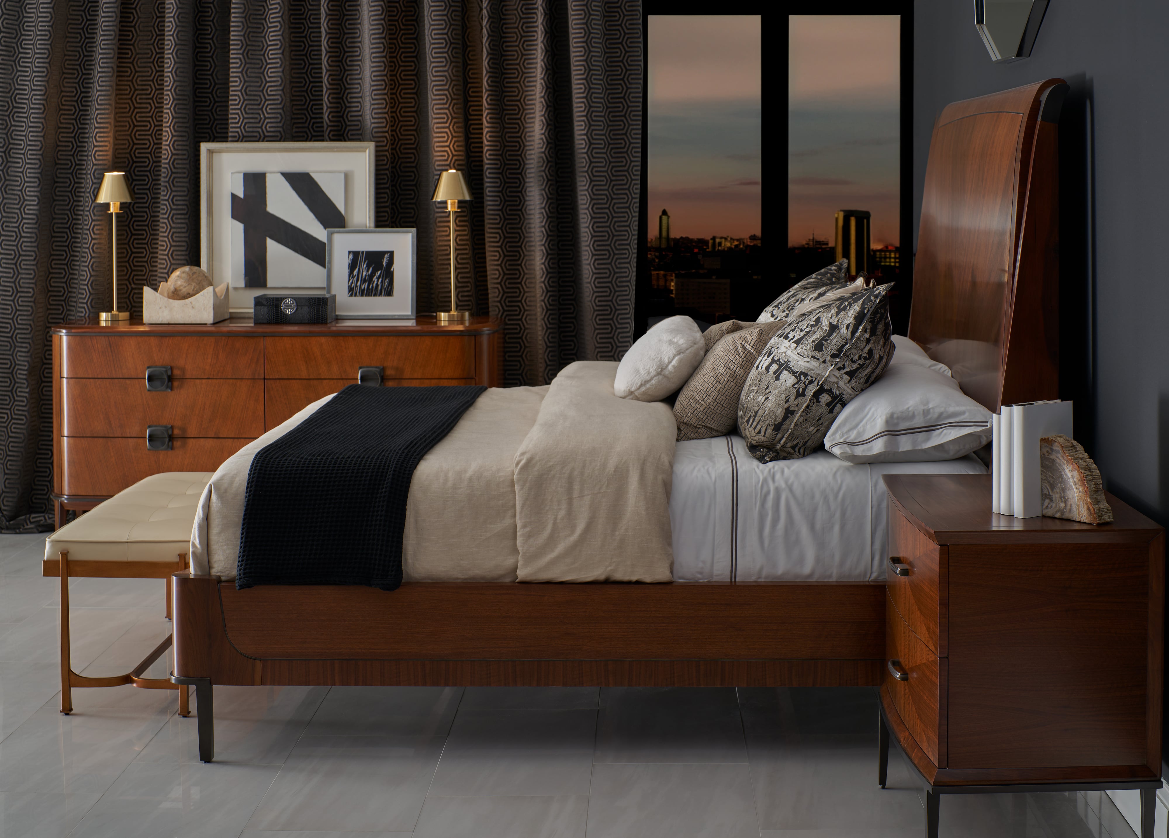 Jonathan Charles Toulouse Toulouse Dresser