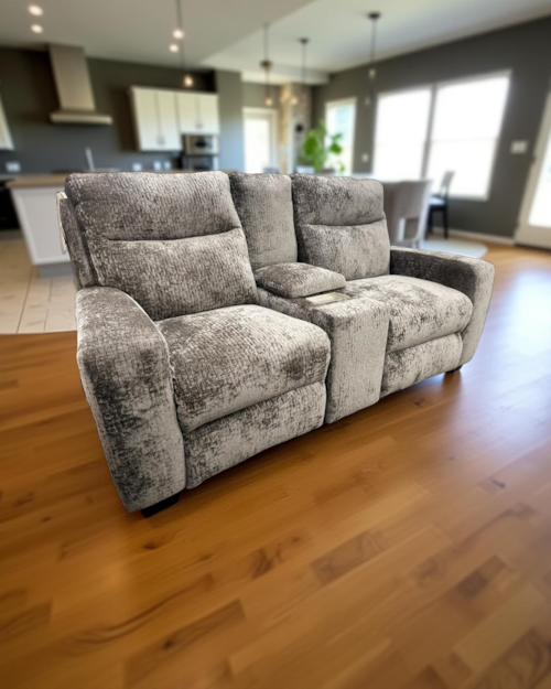 Triple Power Loveseat w/Console