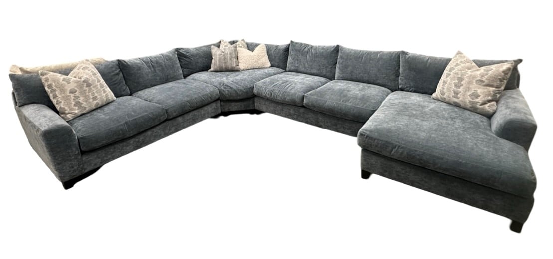 U-Shape Sectional
