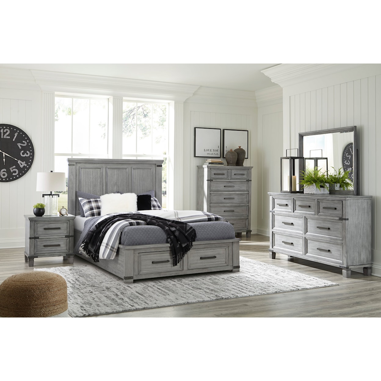 Signature Design by Ashley Russelyn Queen Storage Bed, Dresser, Mirror, Chest