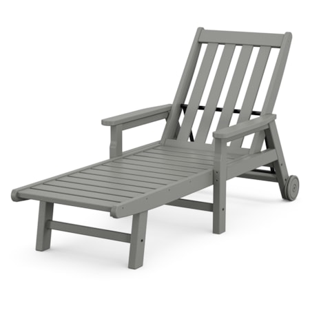 Vineyard Chaise With Arms And Wheels