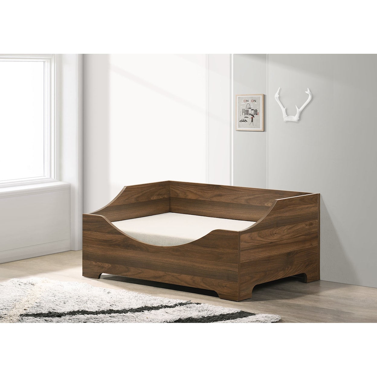 Progressive Furniture Rootbeer Pet Bed W/Cushion