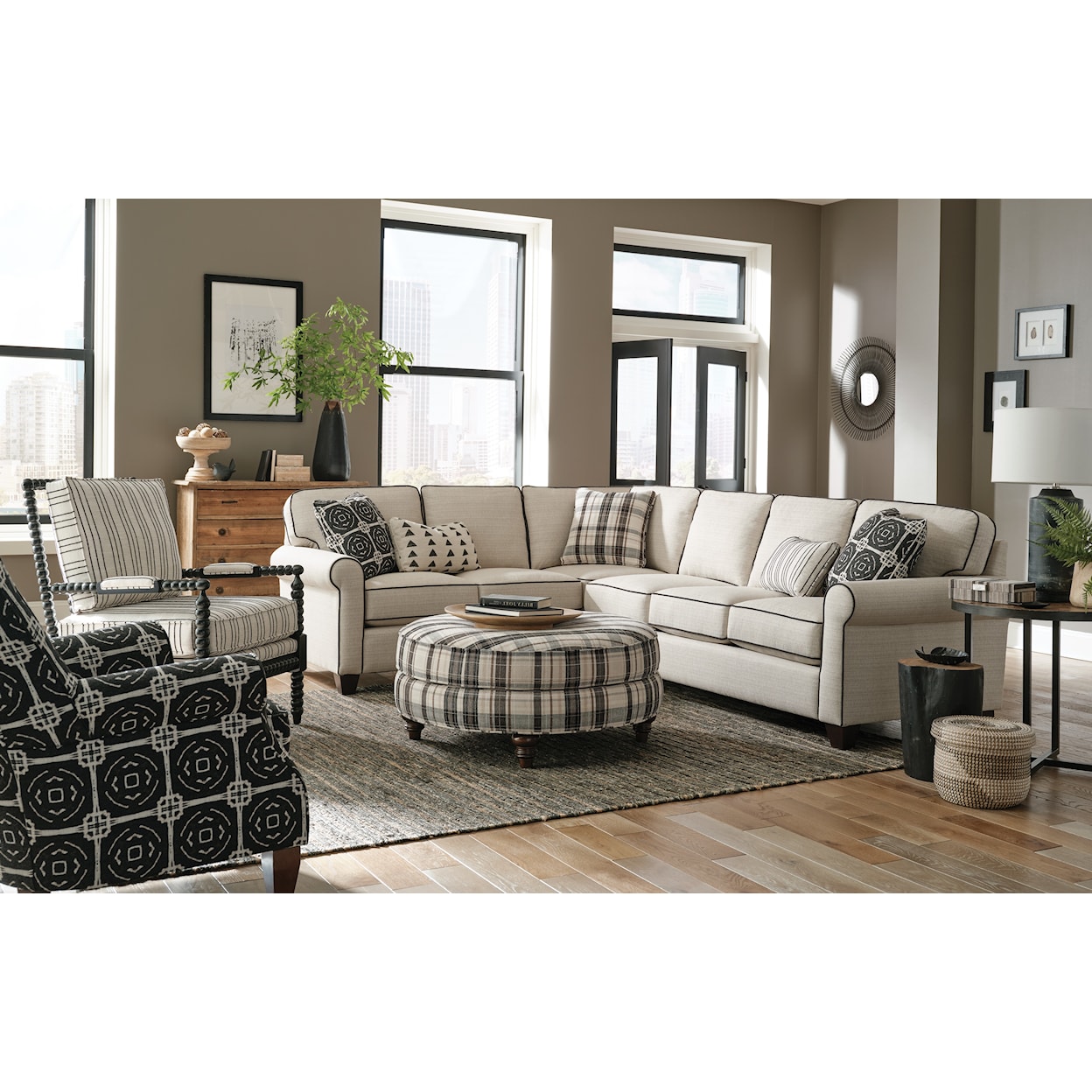 Hickory Craft 717450 5-Seat Sectional Sofa w/ LAF Return Sofa