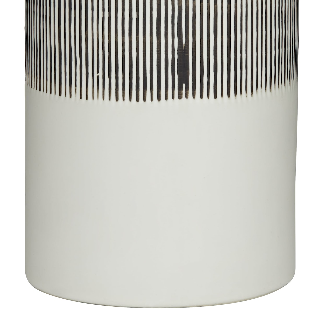 Pacific Coast Lighting Pacific Coast Lighting Tl-31" Offwhite And Black Ceramic