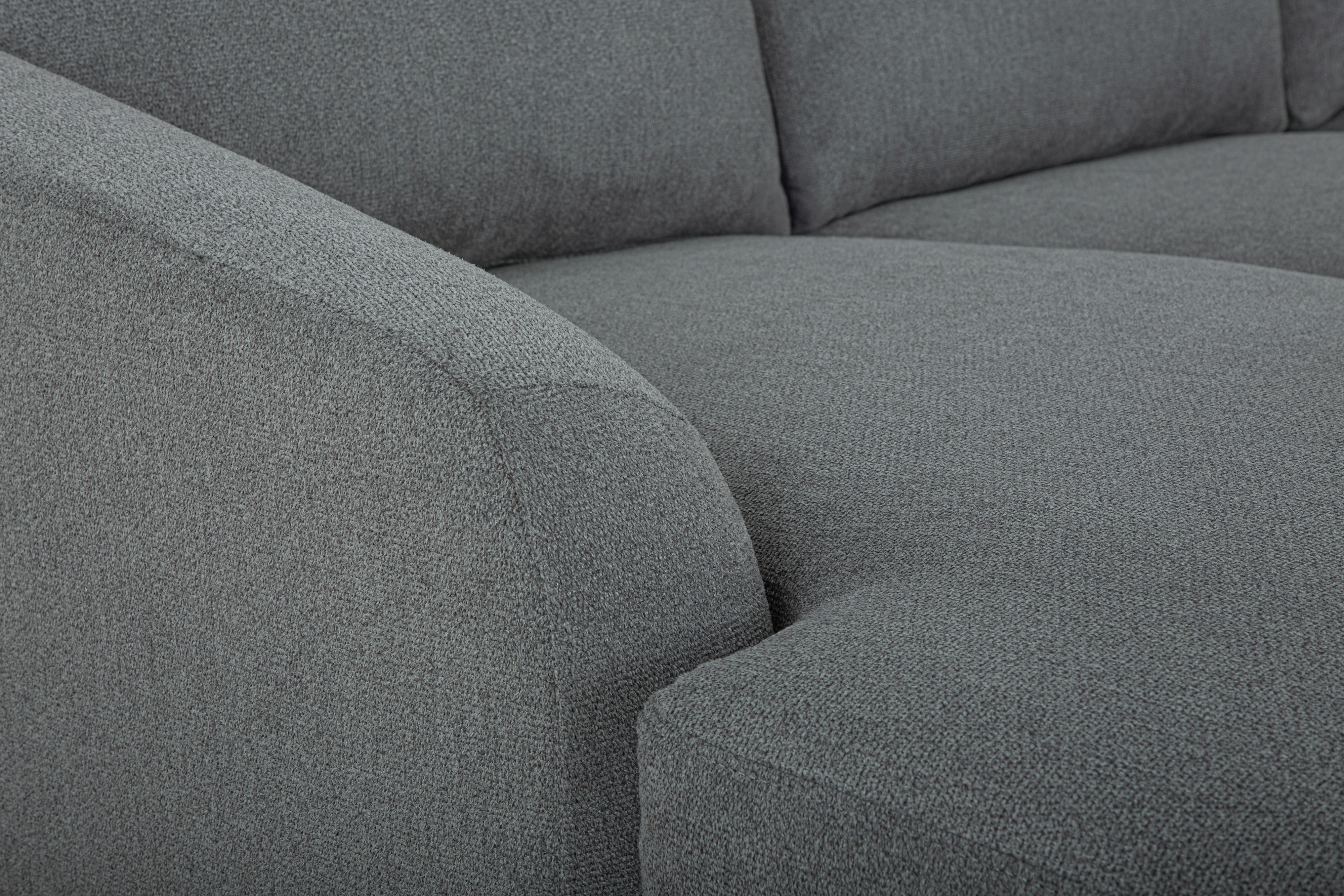 Red Knot Riley MD1002-3SCHAISE-STL Sofa with Reversible Chaise