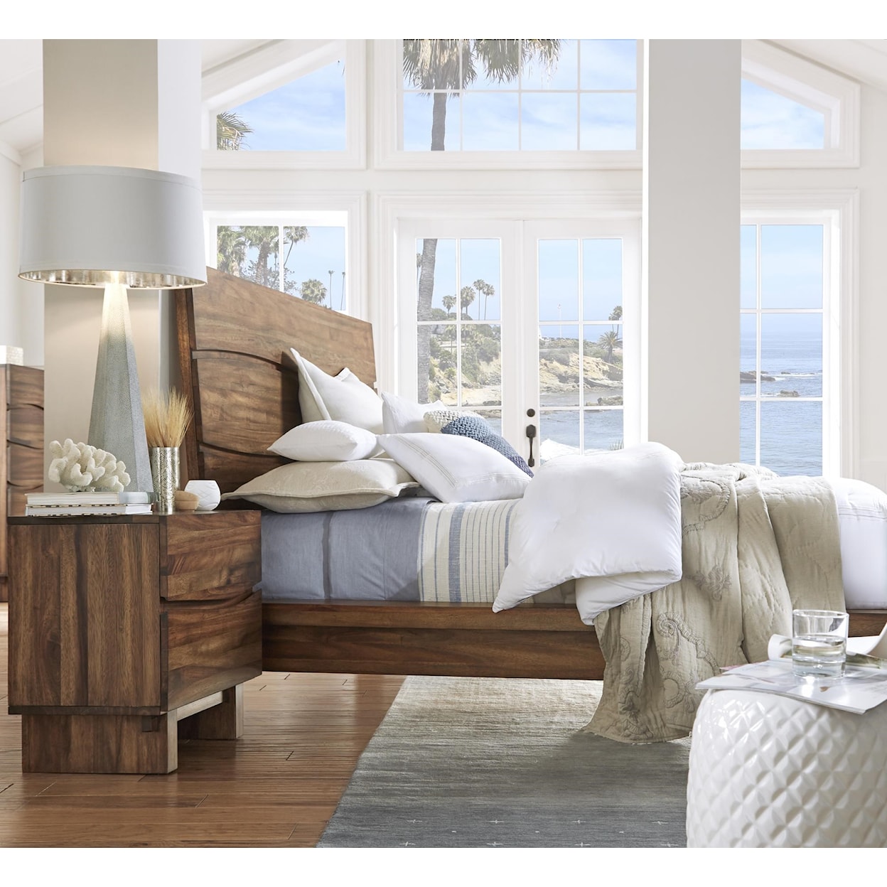 Modus International Ocean California King Bed