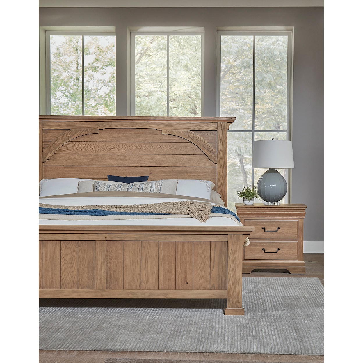 Vaughan Bassett Vista Queen Sleigh Bed