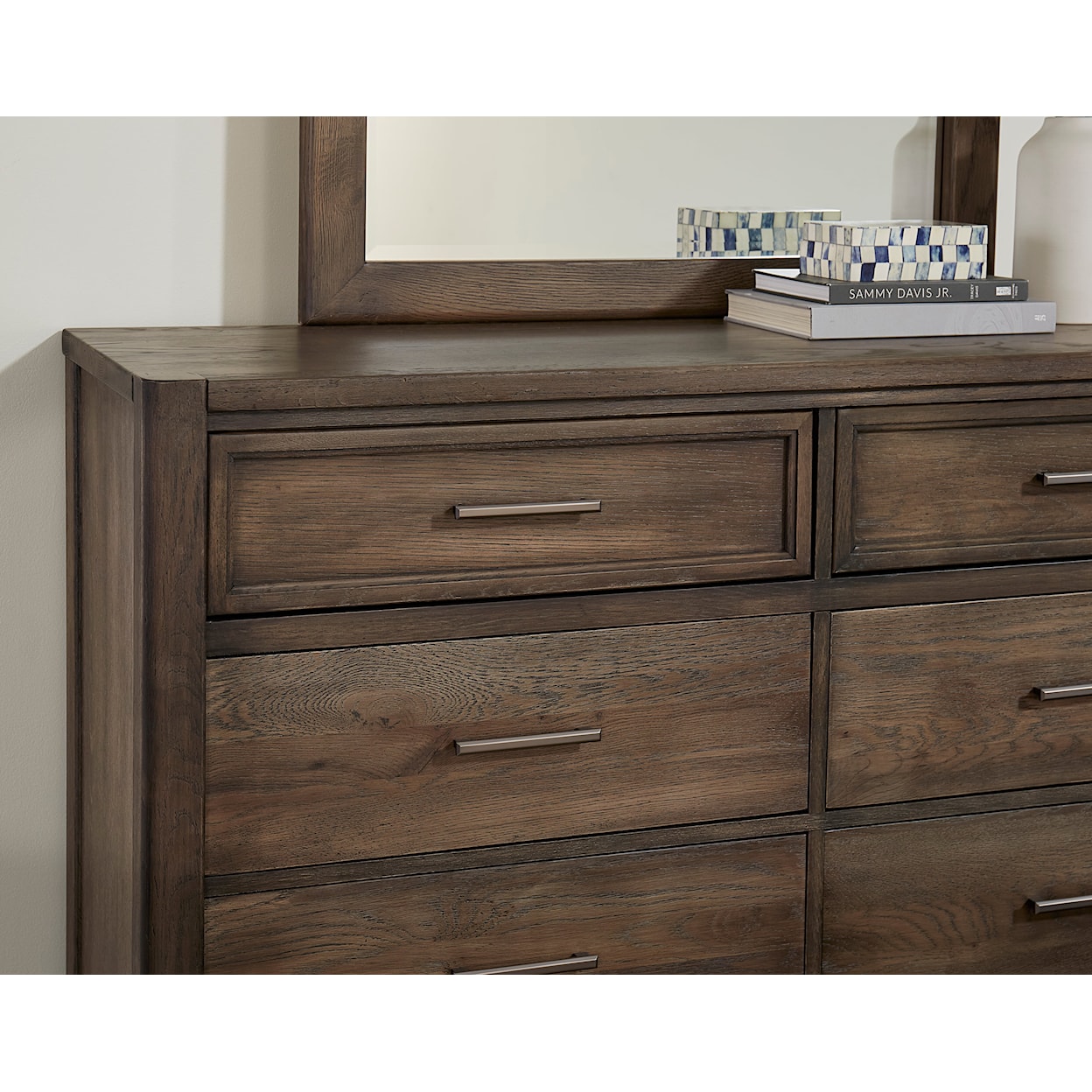 Vaughan Bassett Crafted Oak - Aged Grey 8-Drawer Dresser