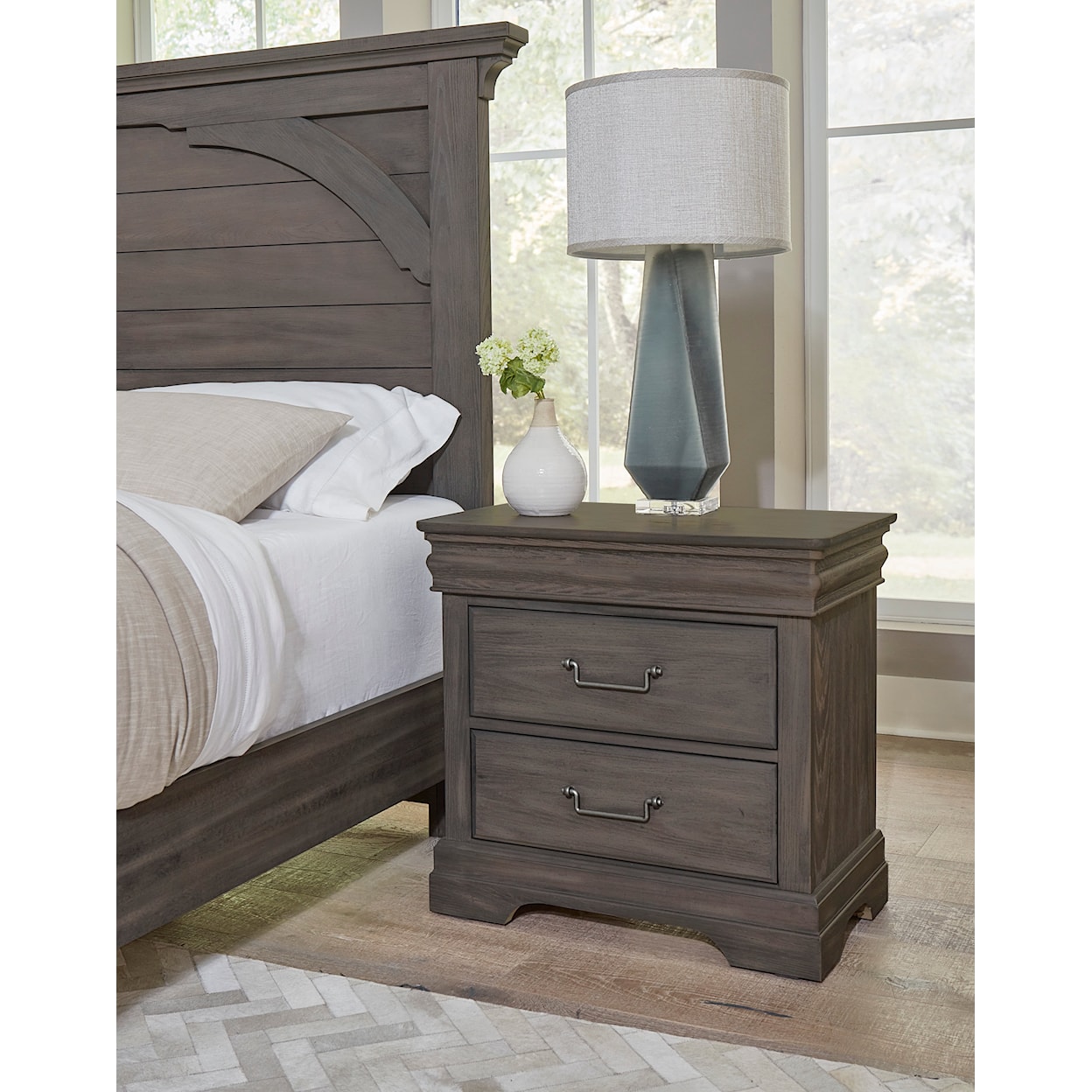 Vaughan Bassett Vista 2-Drawer Nightstand