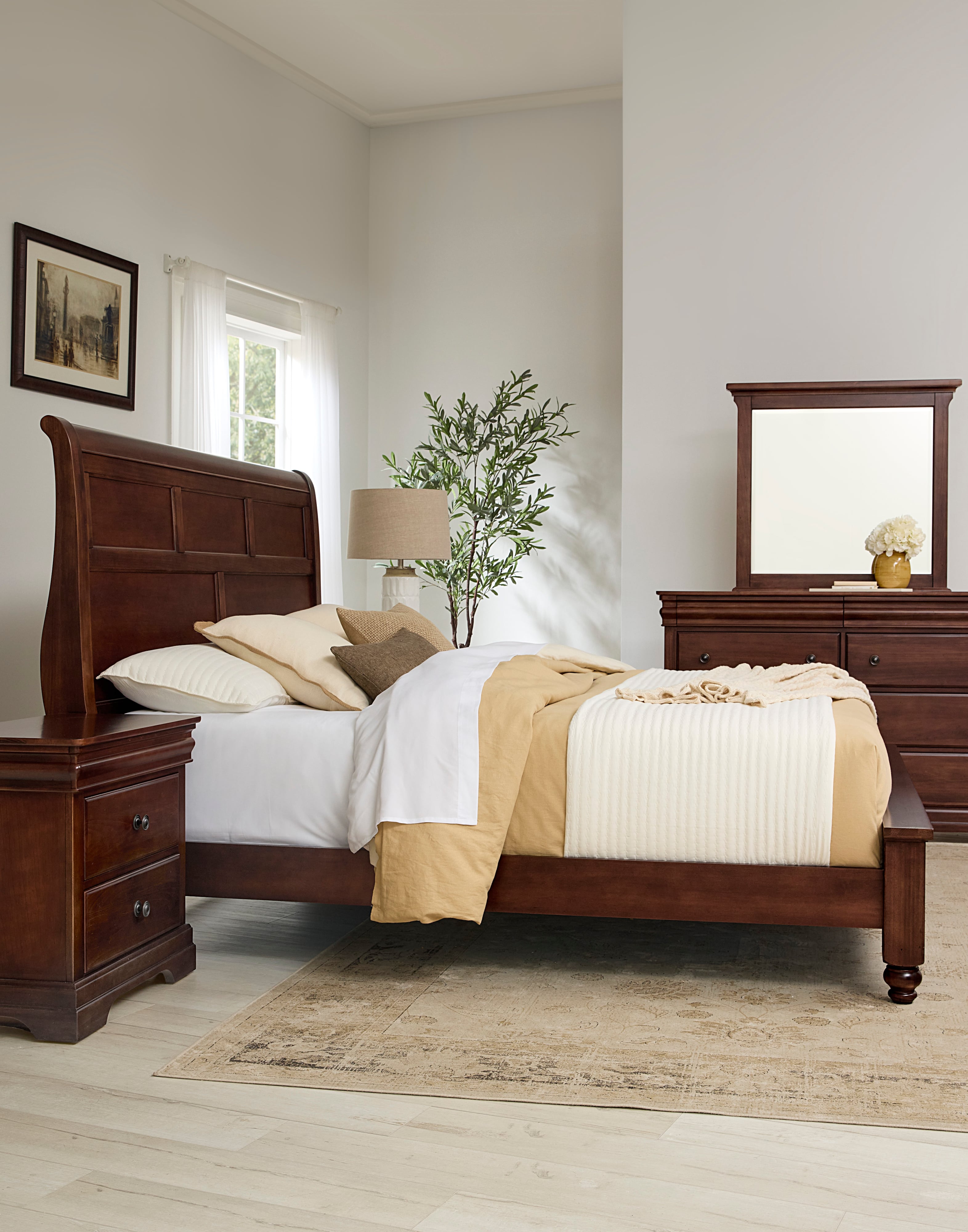 Vaughan Bassett Vista 770-553-155-922 Transitional Queen Sleigh Bed ...