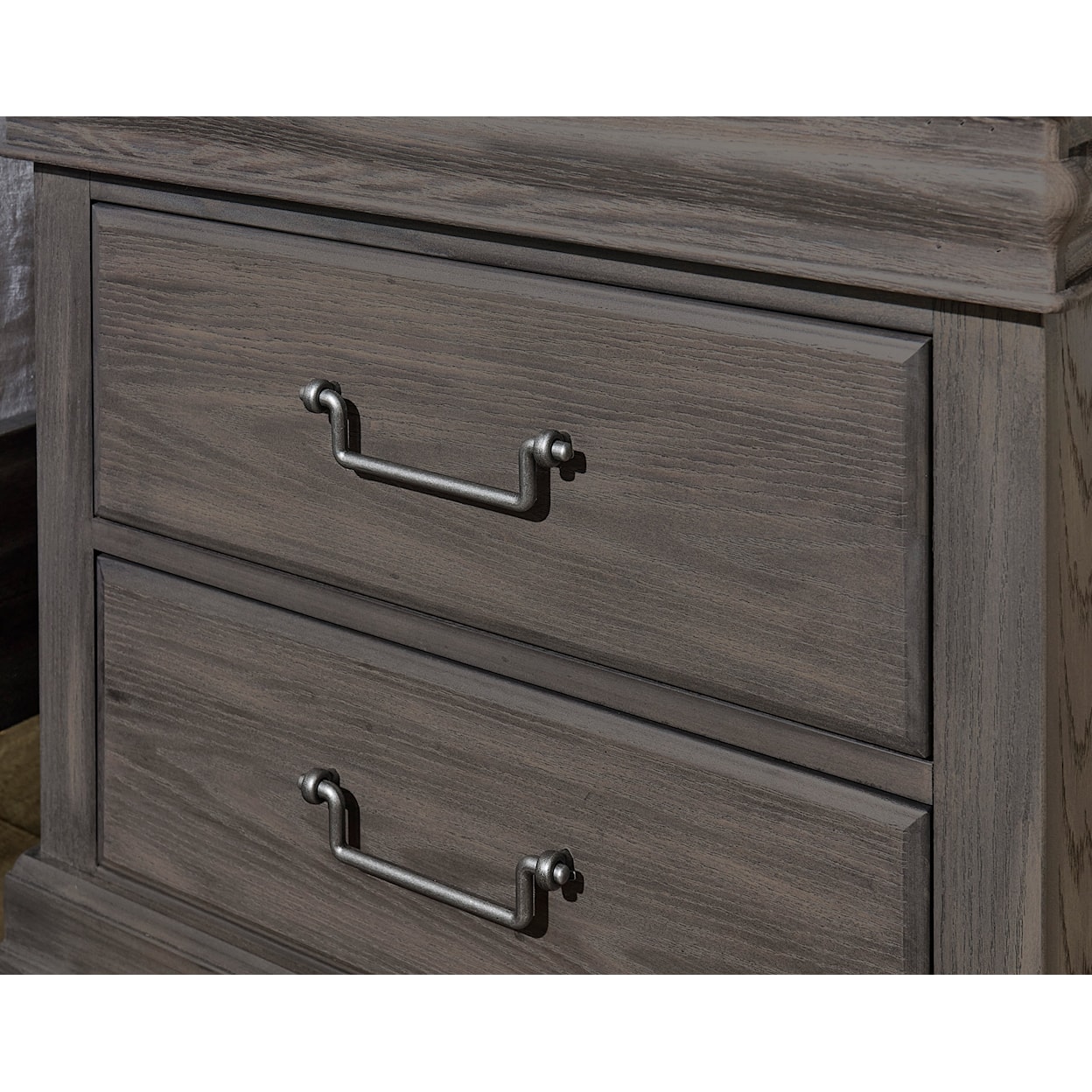 Vaughan Bassett Vista 2-Drawer Nightstand