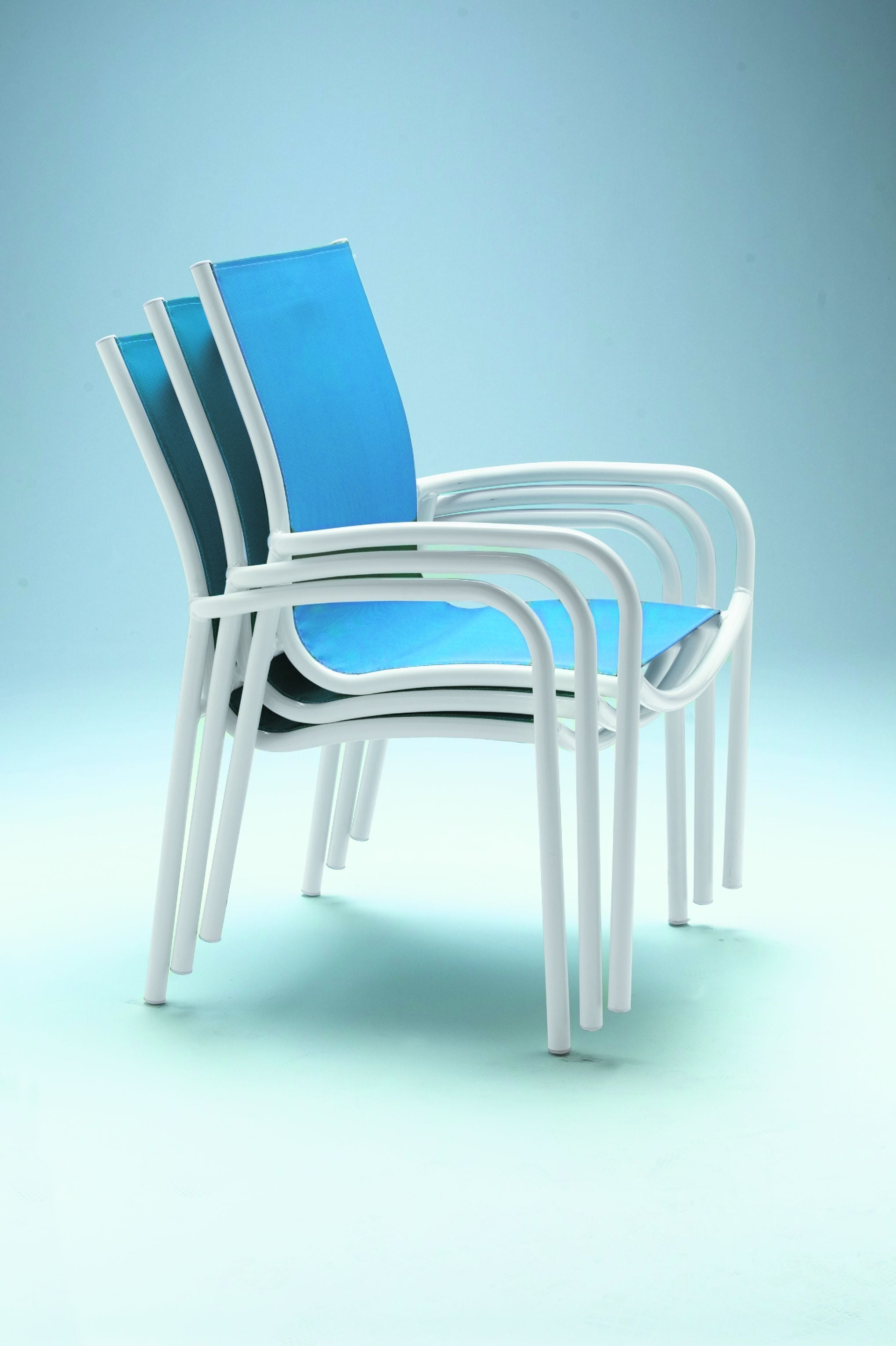 Tropitone Millennia Millennia Relaxed Sling Dining Chair