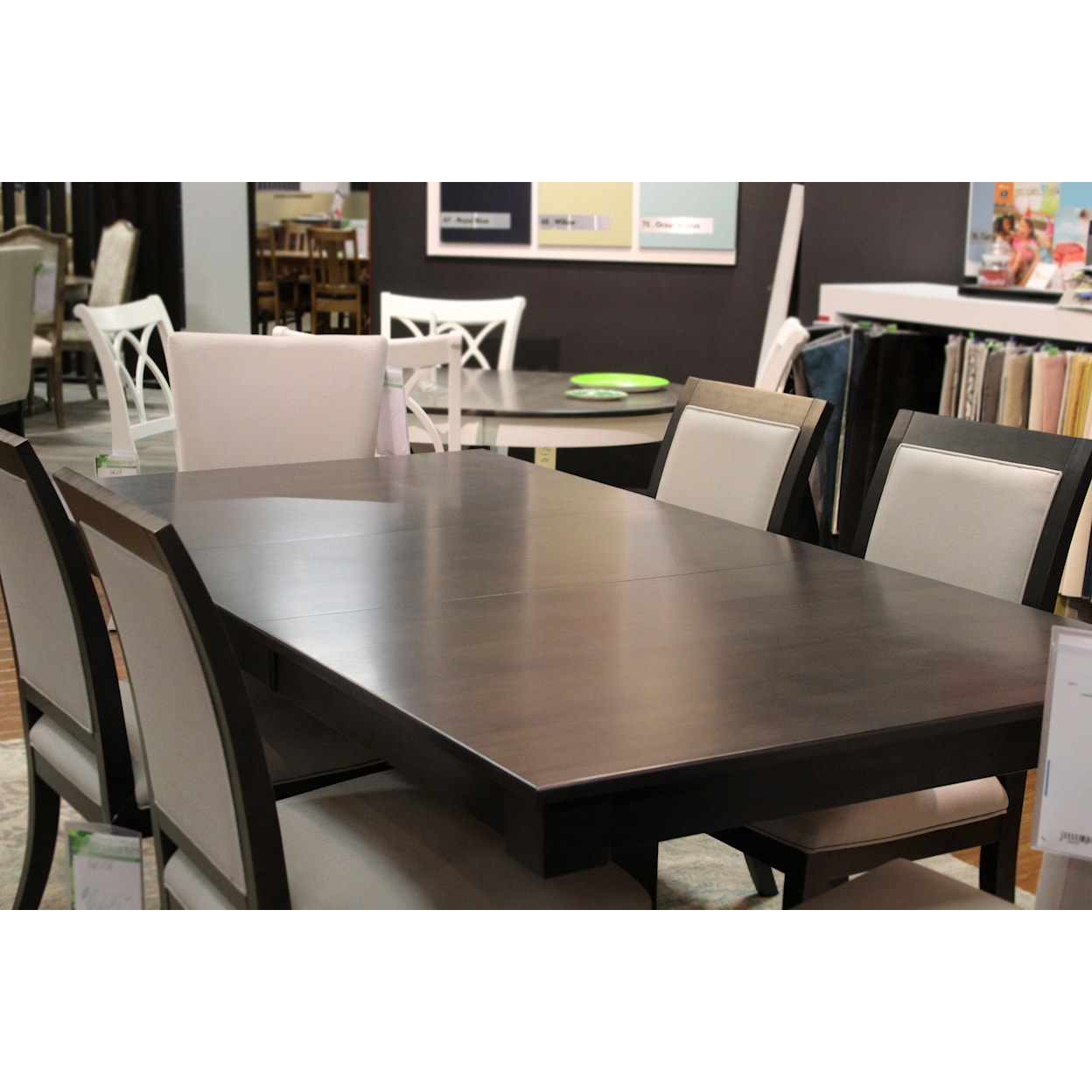 Canadel Canadel Dining Tables