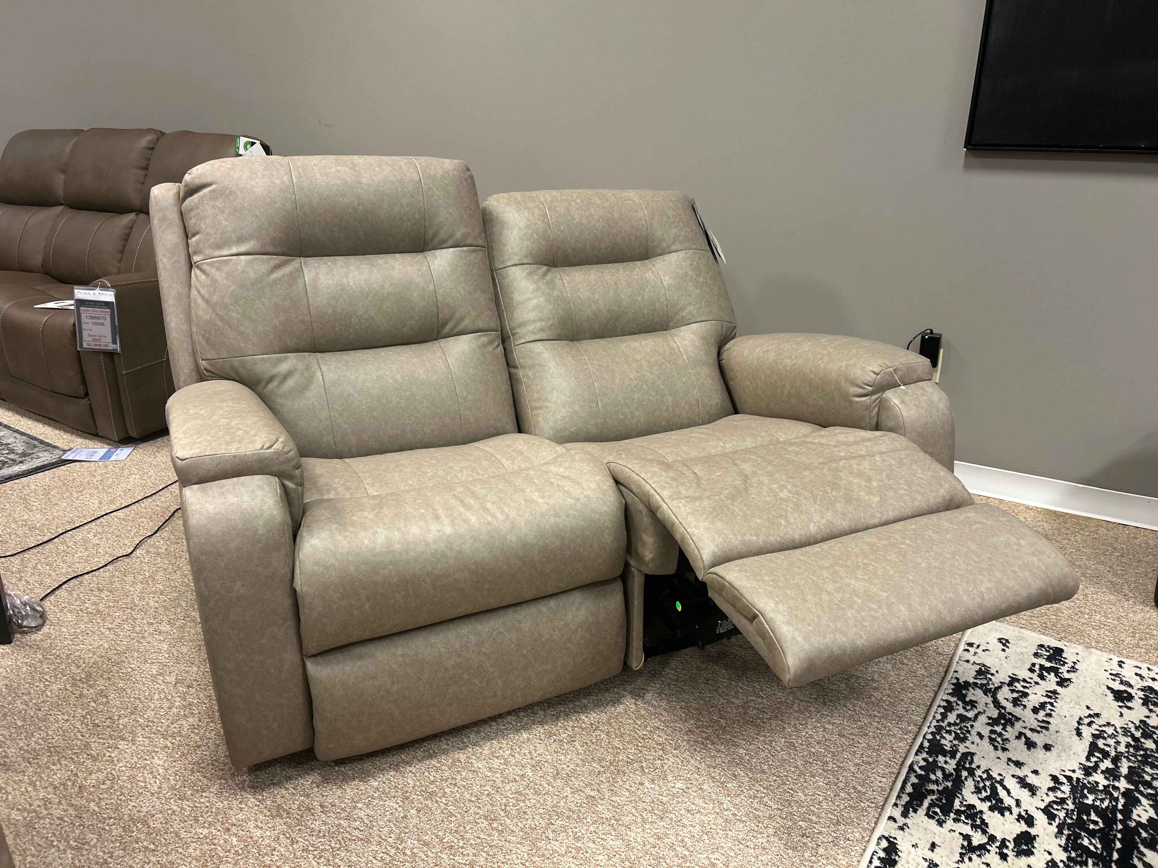 Power Reclining Loveseat