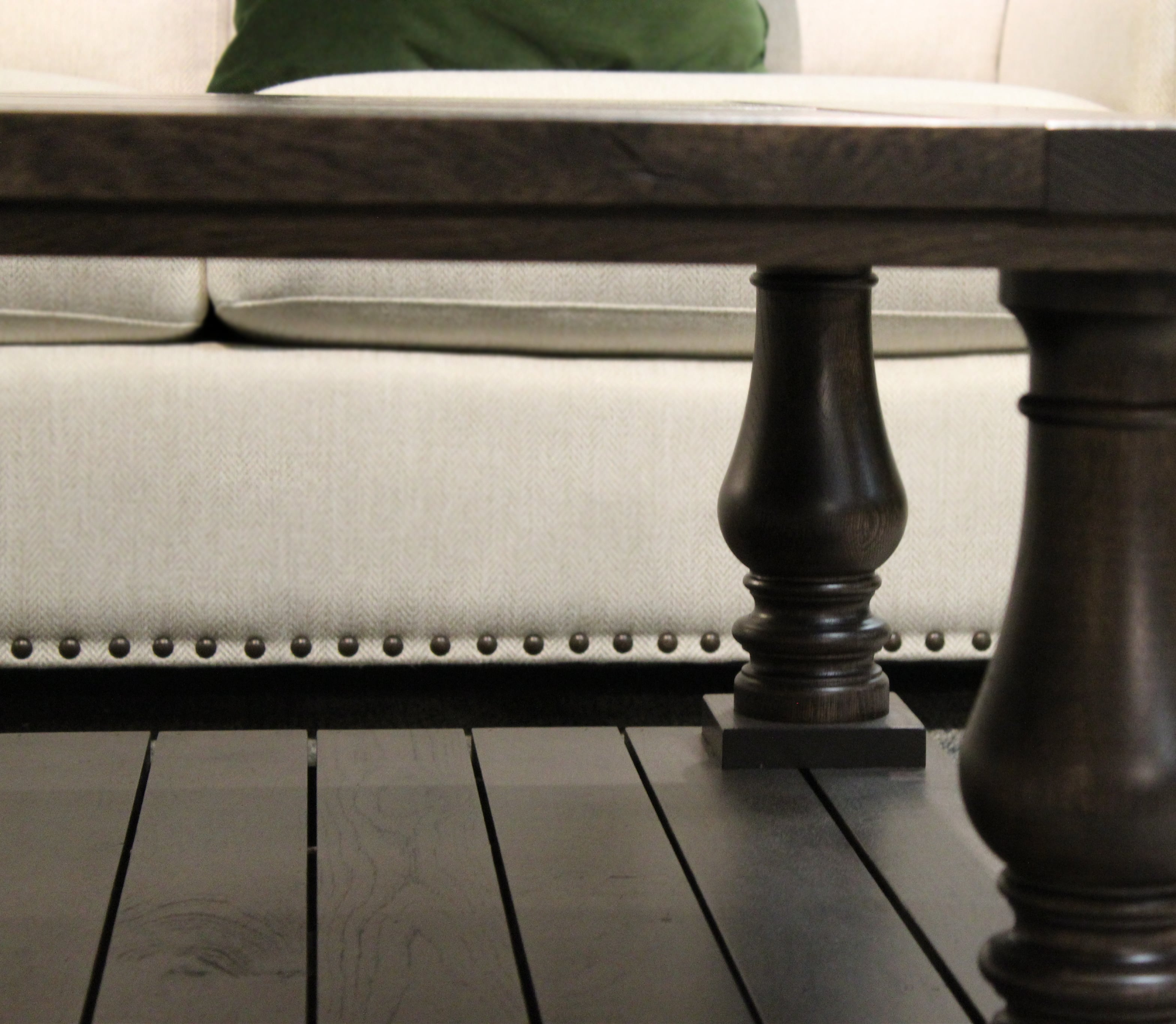 Cocktail/Coffee Tables