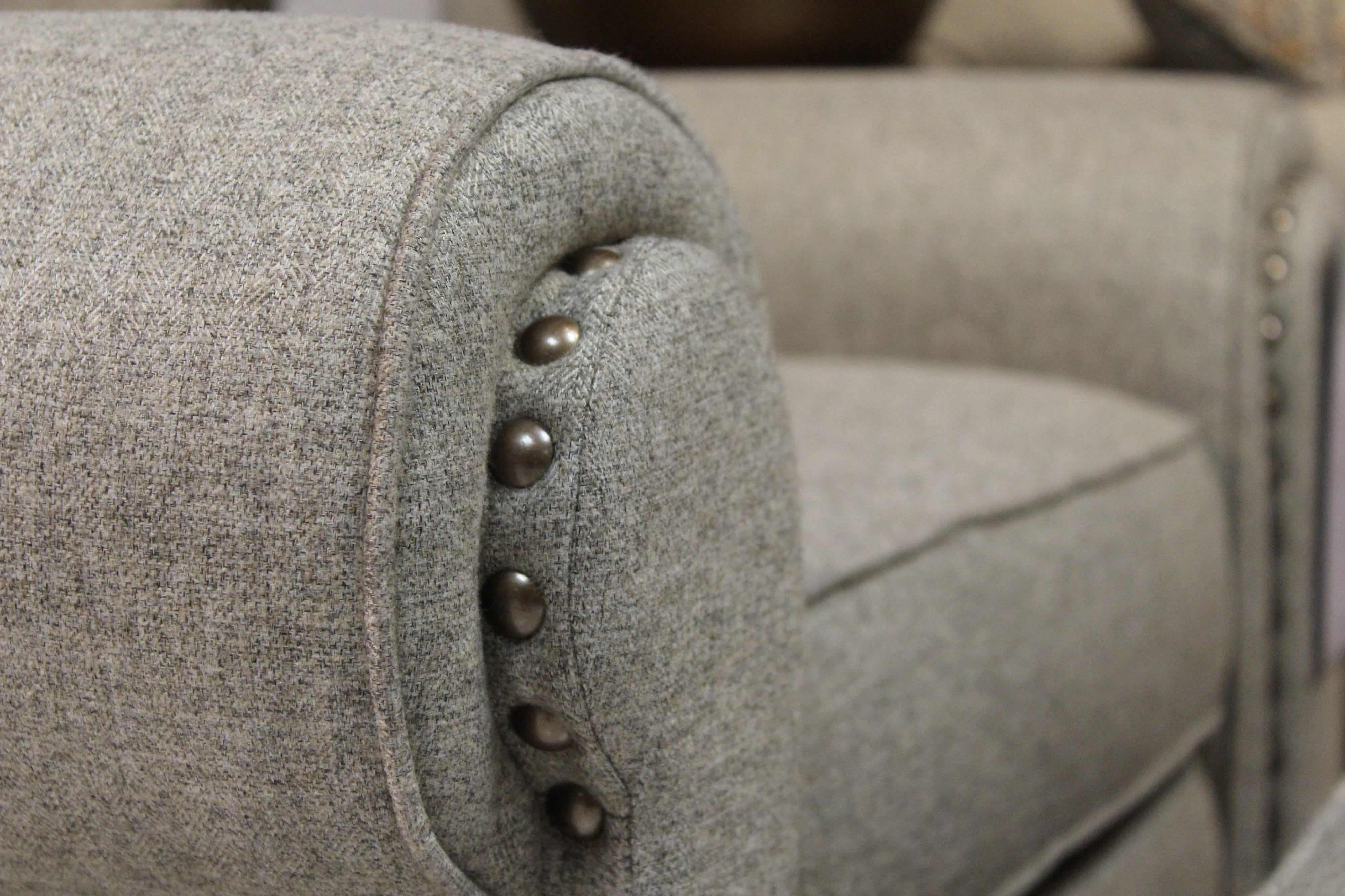 Traditional Stationary Chair