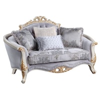Traditional Loveseat with 4 Pillows