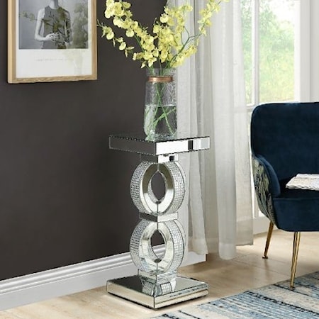 RINGS BLING ACCENT TABLE |