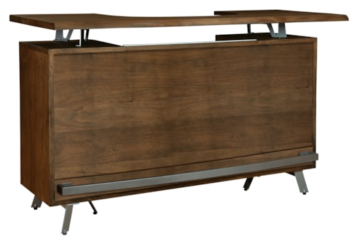 Contemporary Cosmopolitan Bar