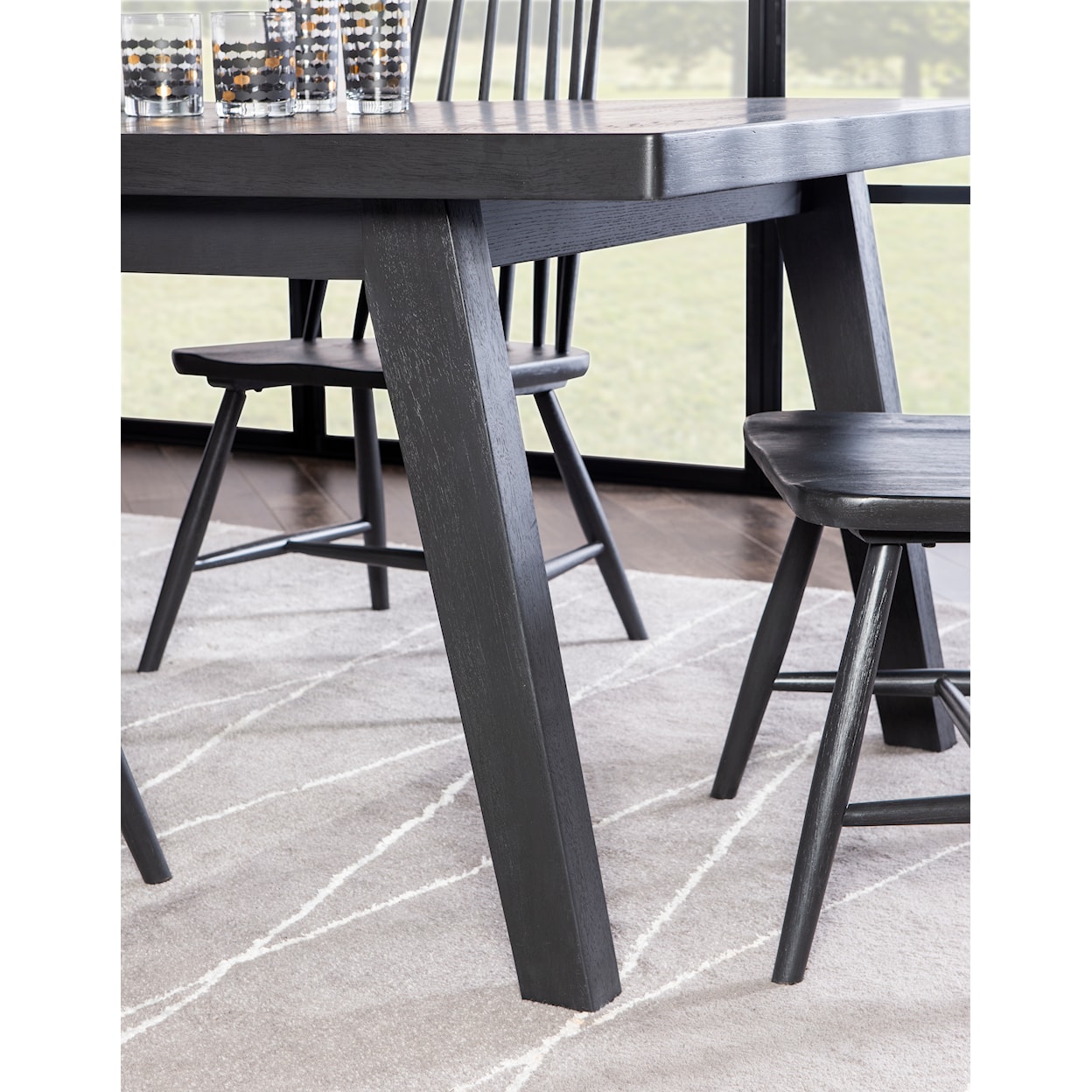 Legacy Classic Concord  Concord Leg Table