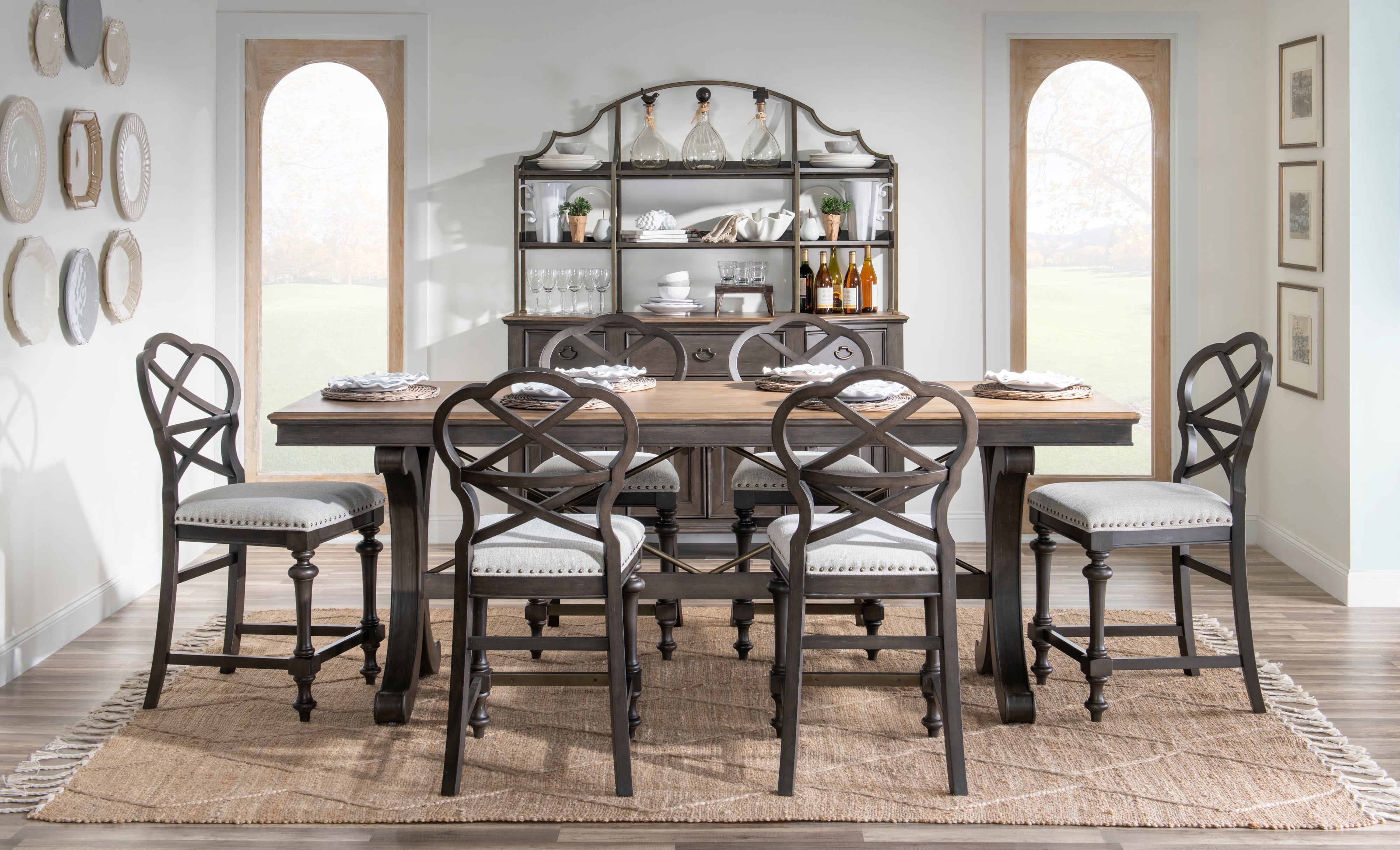 Legacy Classic Kingston Table