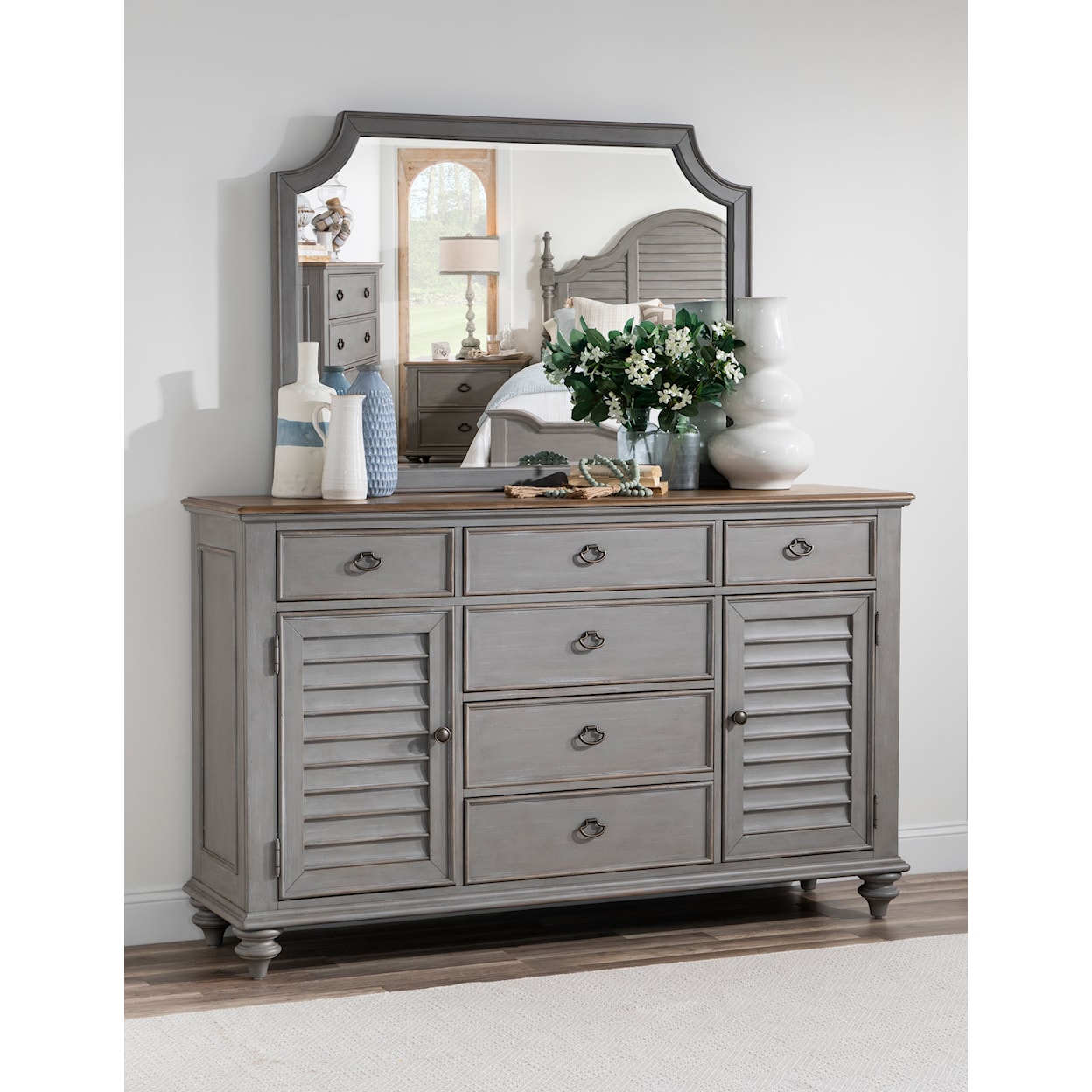 Legacy Classic Kingston Dresser