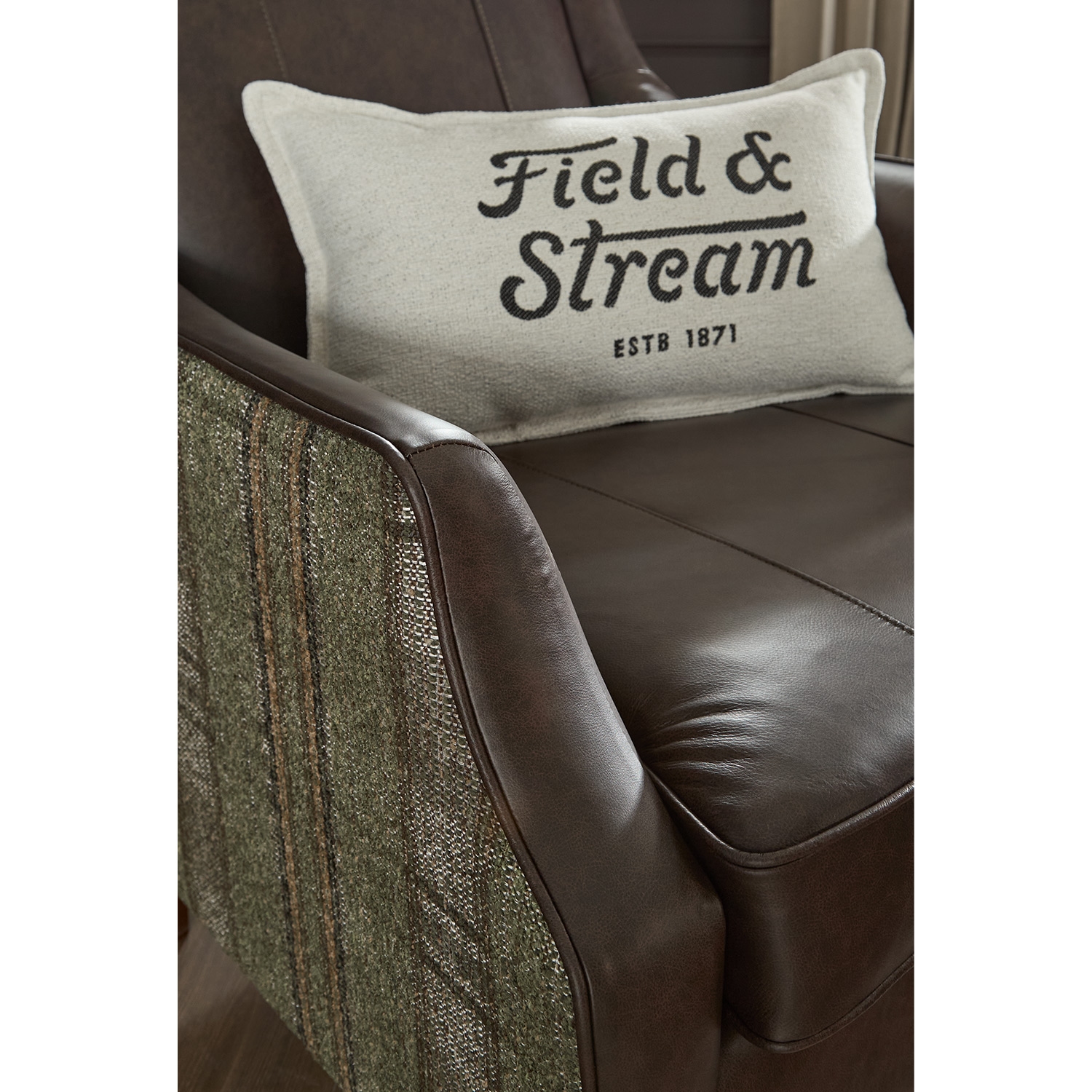 Bravo Furniture Field & Stream Club Chair