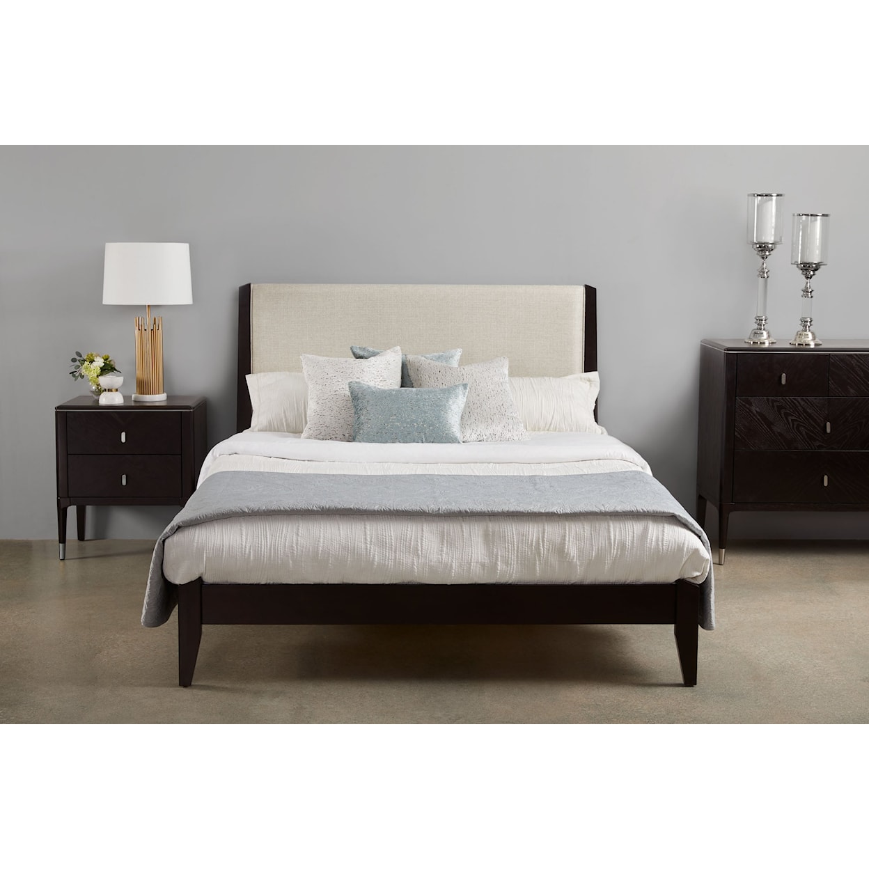 Xcella Blanca Queen Platform Bed