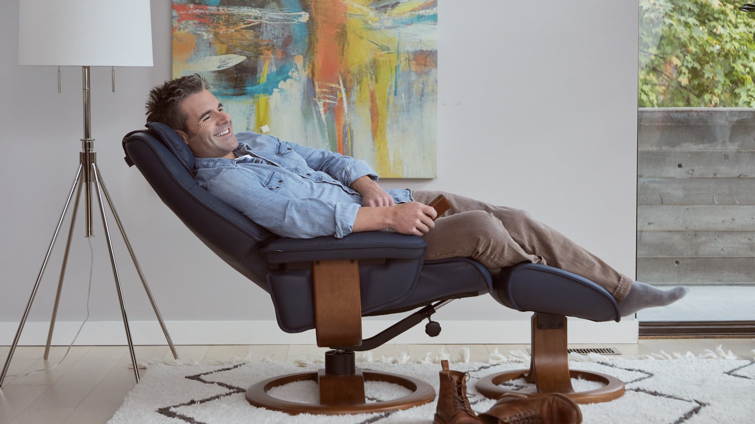 Fjords by Hjellegjerde Classic Comfort Collection Admiral R Small Manual Recliner