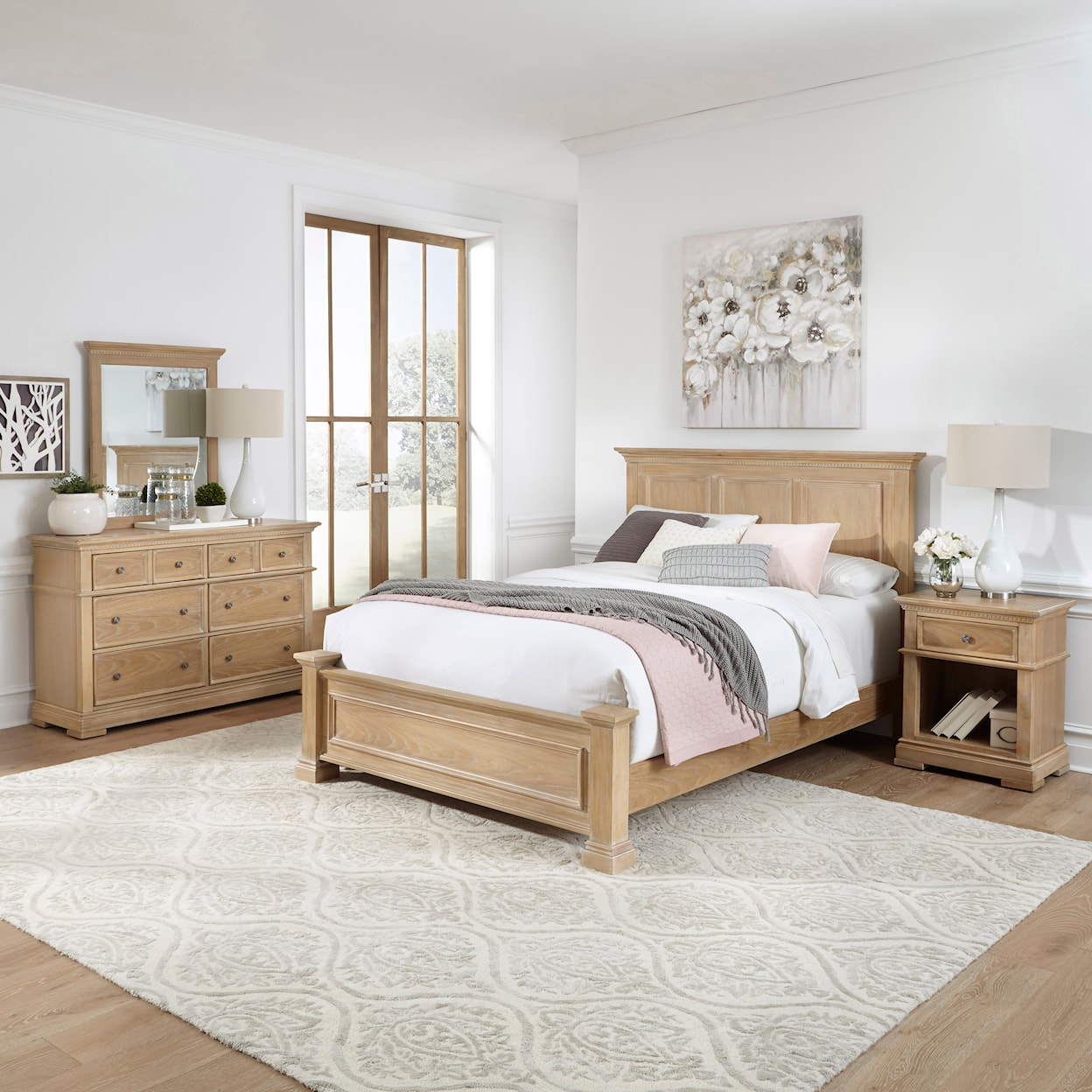 homestyles Manor House Queen Bedroom Set