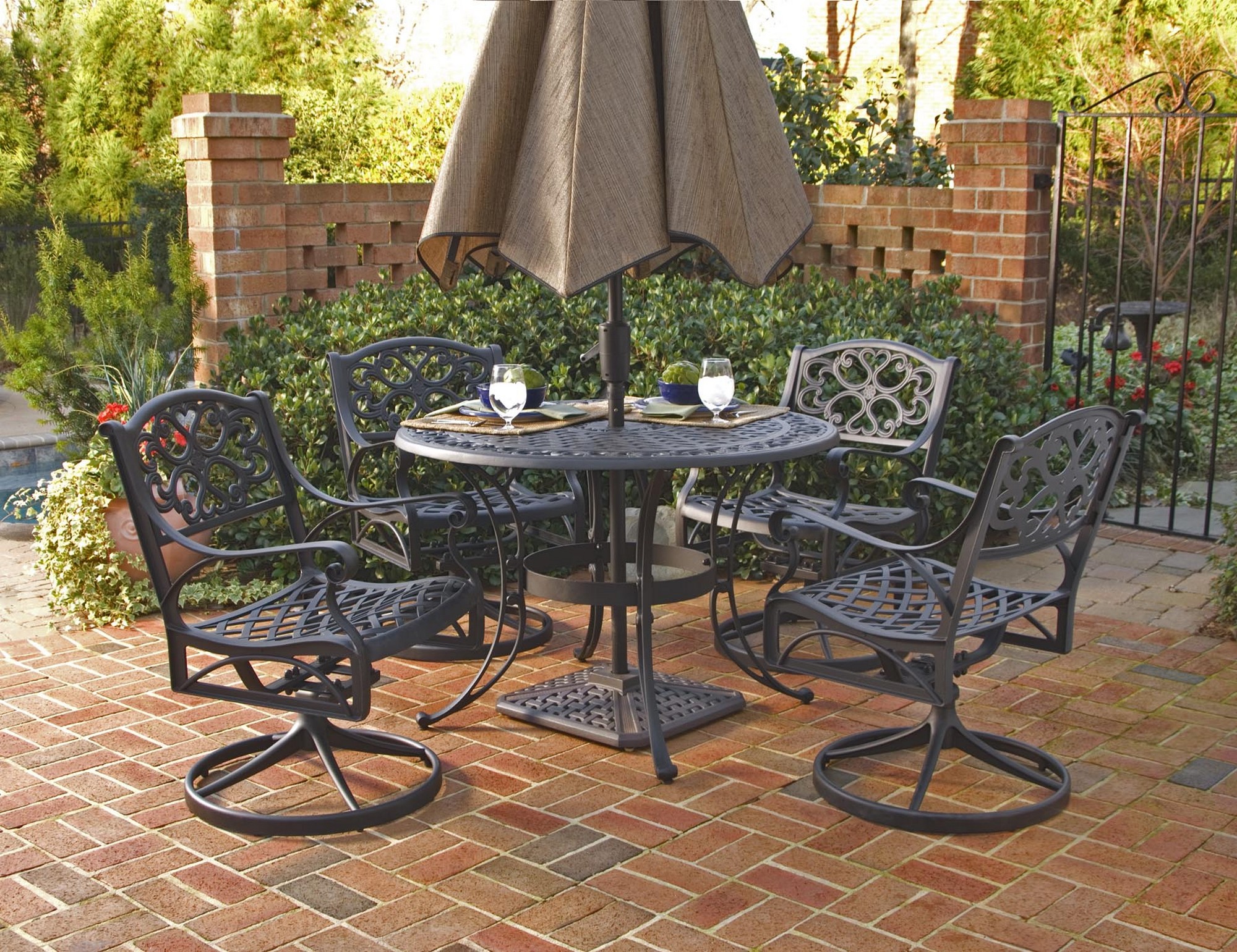 Outdoor Dining Set
