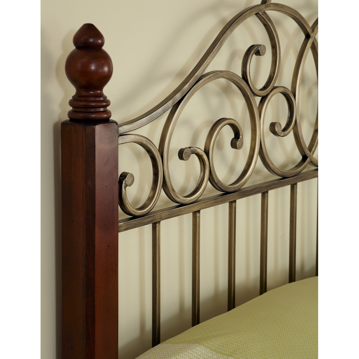 homestyles St. Ives King Headboard