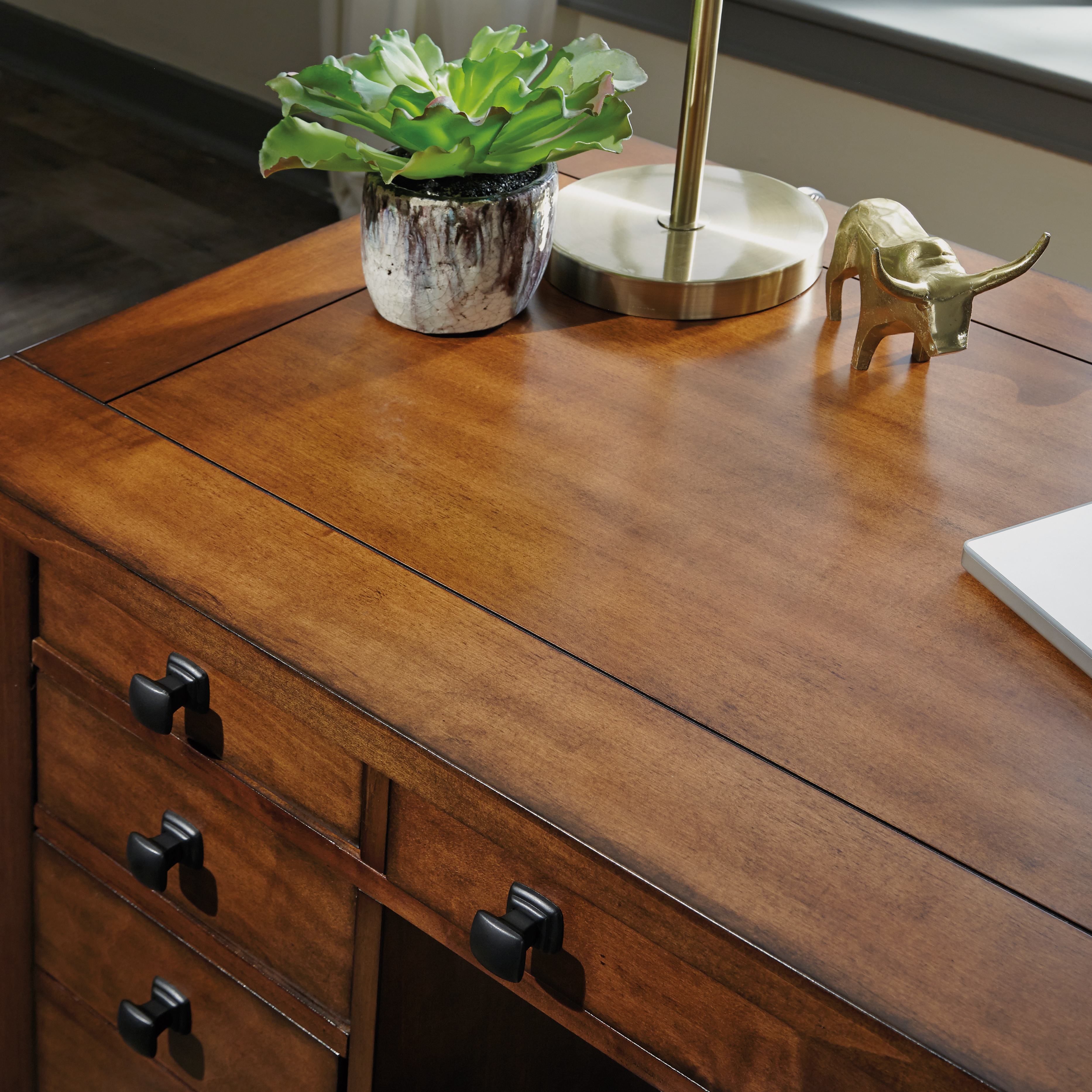 homestyles Tahoe Pedestal Desk