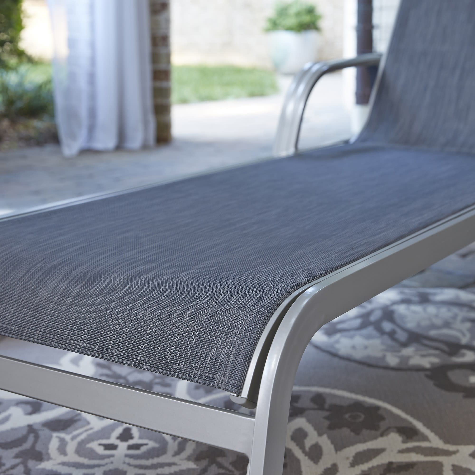homestyles Captiva Outdoor Chaise Lounge
