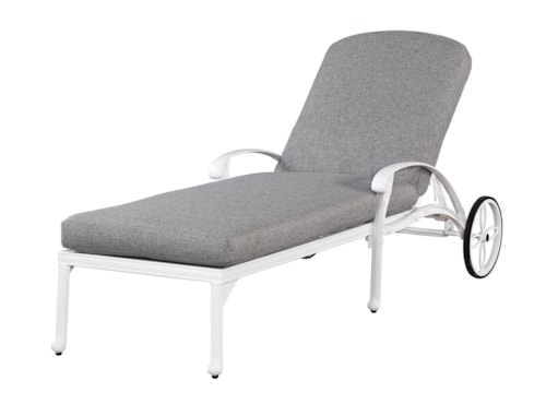 Traditional Outdoor Chaise Lounge with Cushion