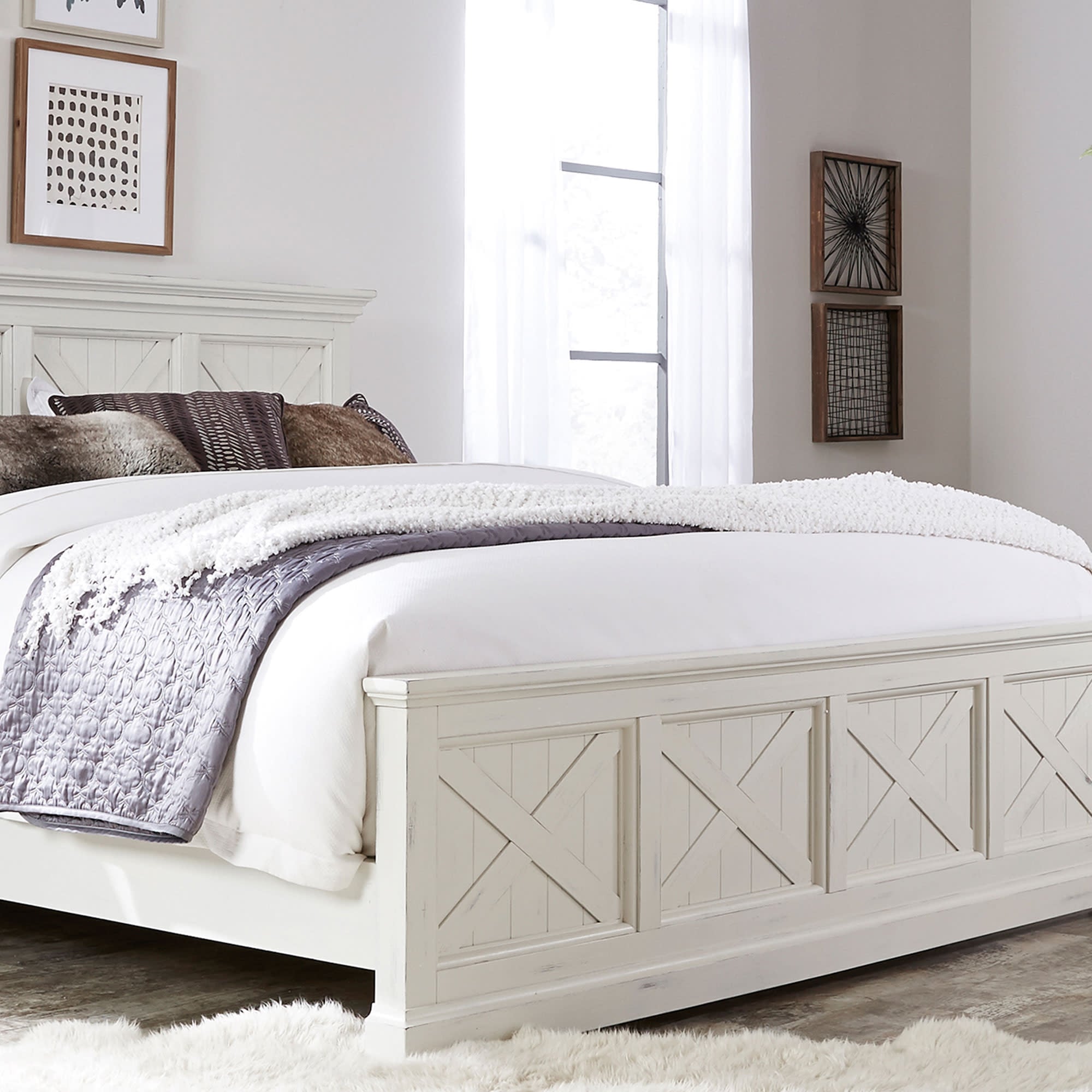 homestyles Seaside Lodge King Bed