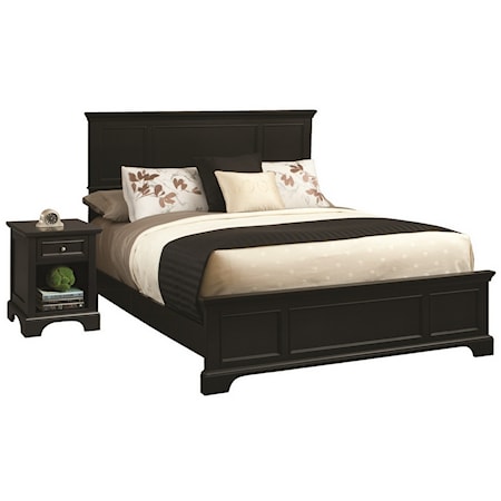 Traditional King Bed and Nightstand Set