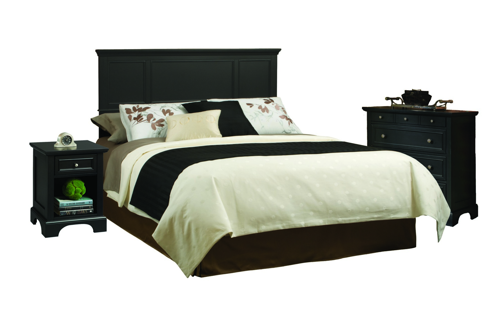 homestyles Ashford Queen Headboard, Nightstand and Chest