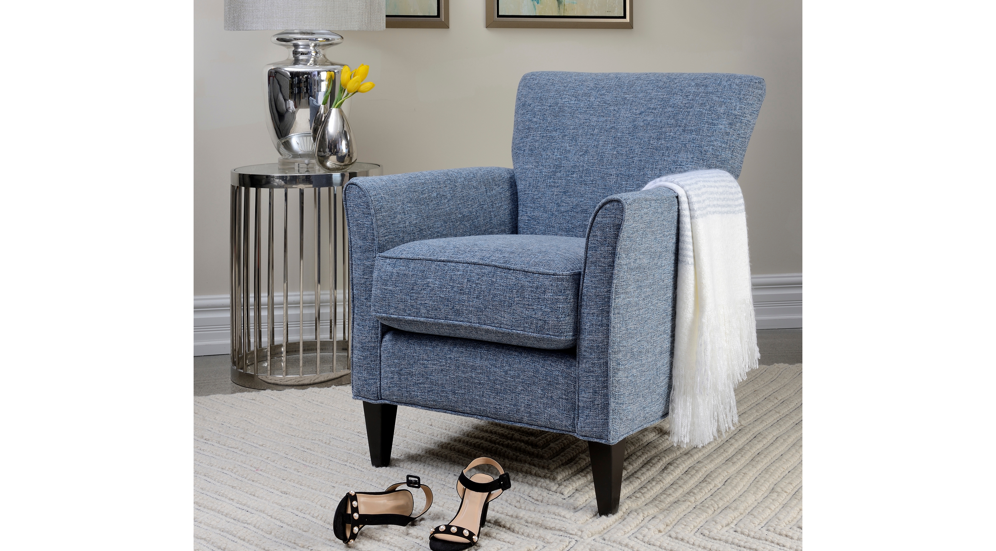 Decor-Rest 2668 Accent Chair