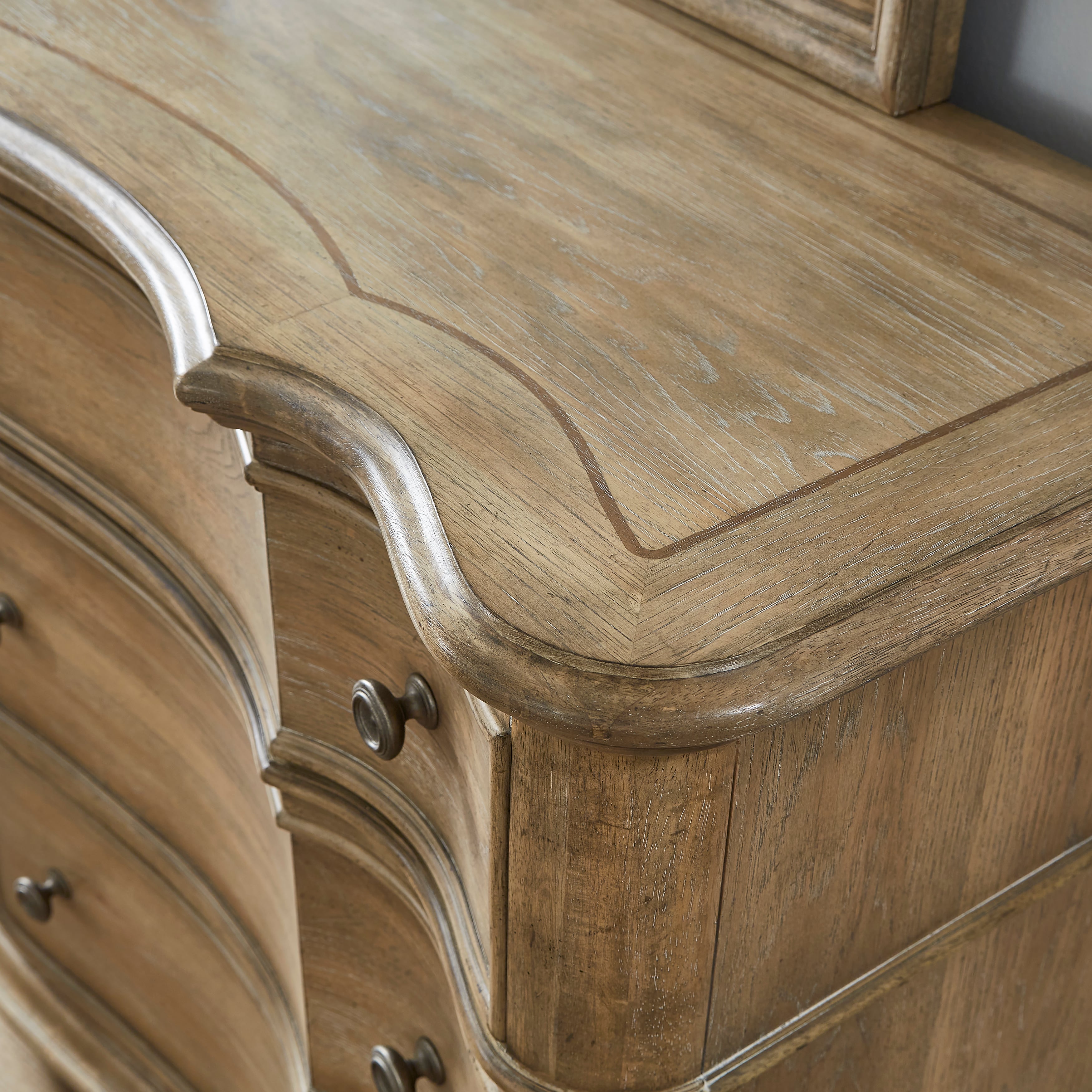 Pulaski Furniture Weston Hills Weston Hills Dresser