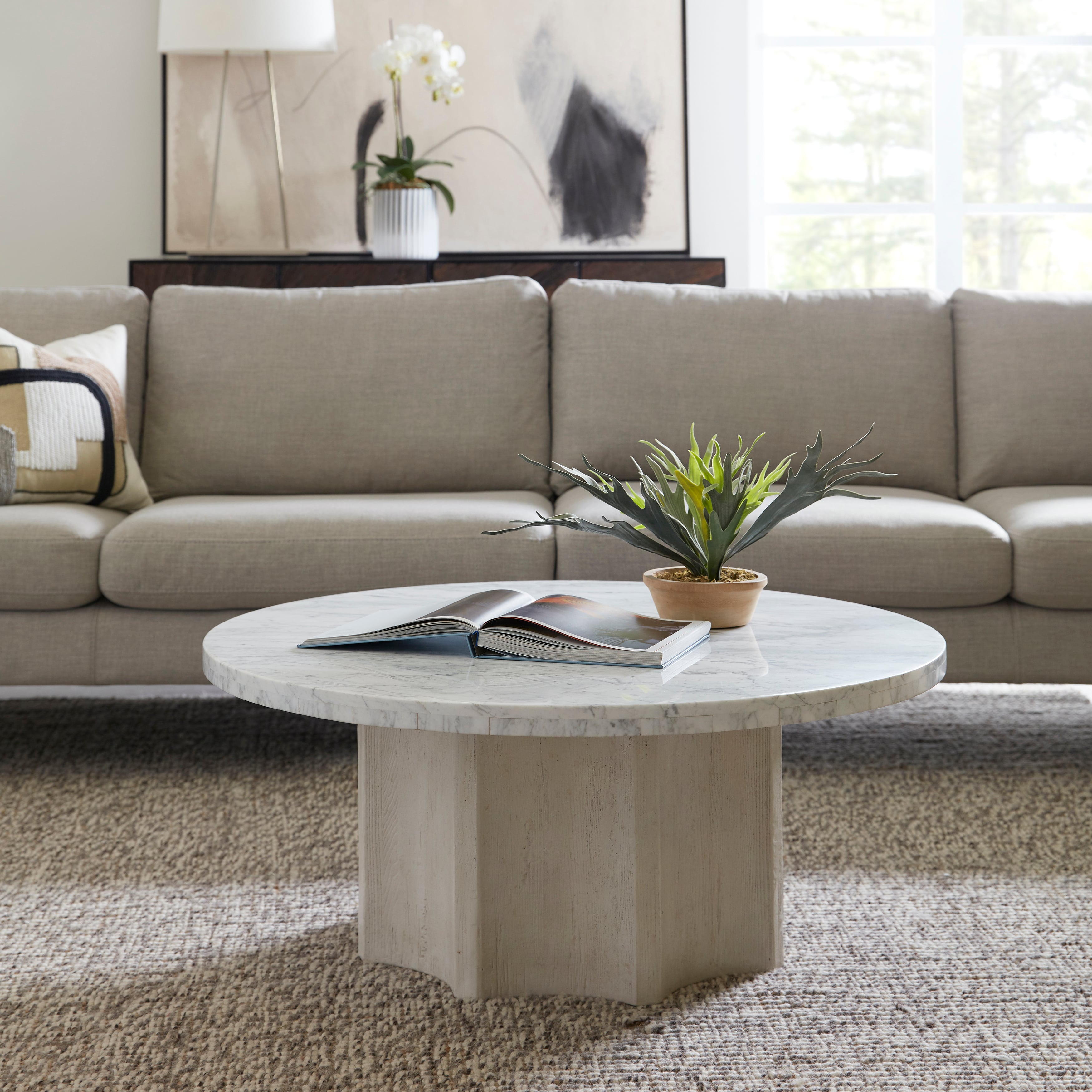 Pulaski Furniture Accents Round Cocktail Table