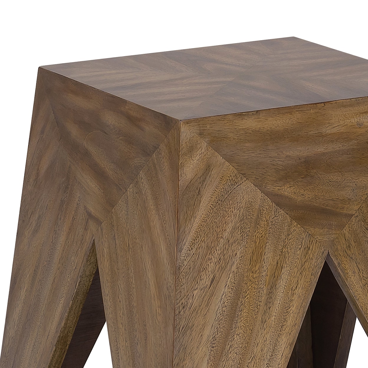 Pulaski Furniture Accents July 2021 Accent Table