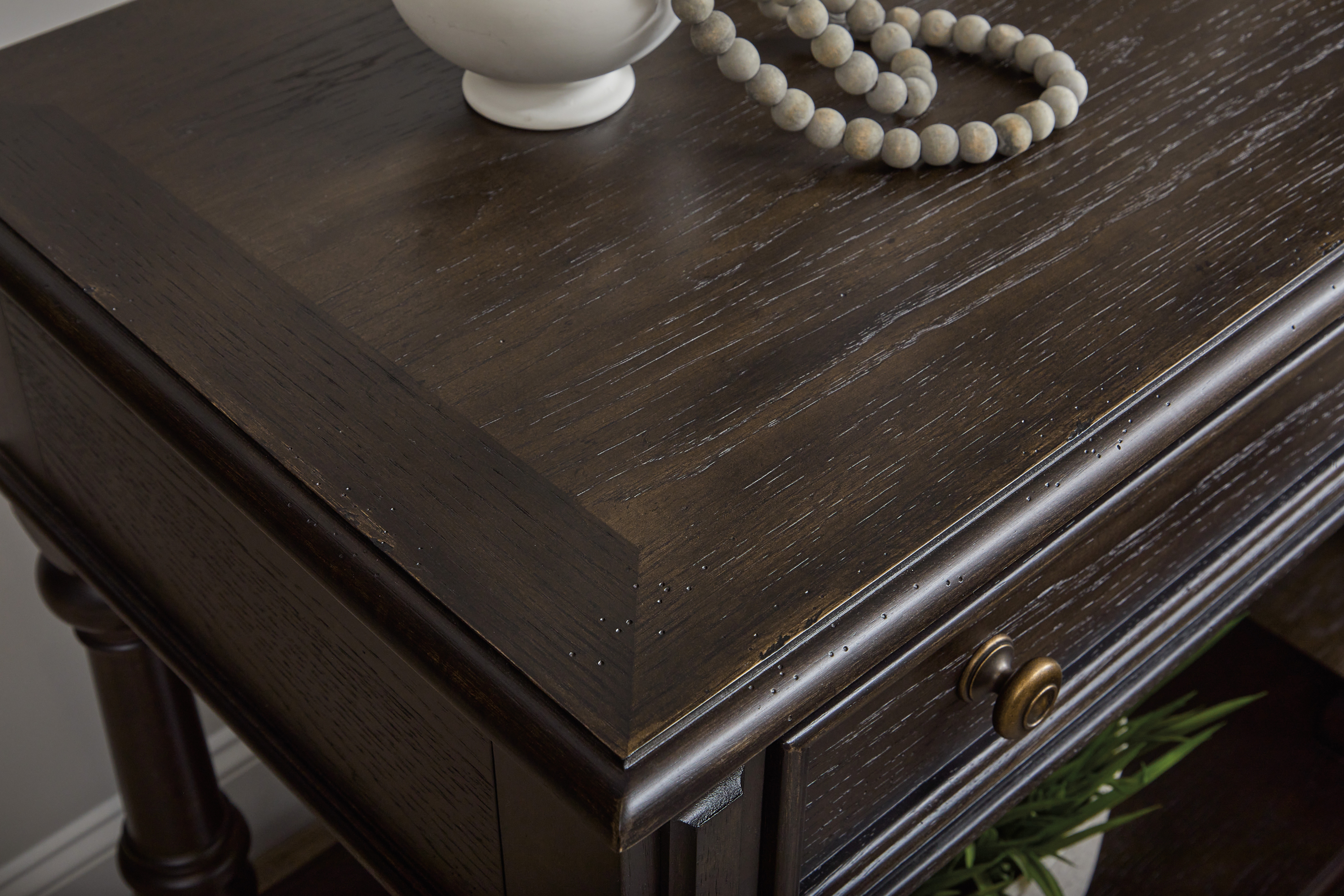 Pulaski Furniture Hickory Creek 1-Drawer Bachelor's Chest