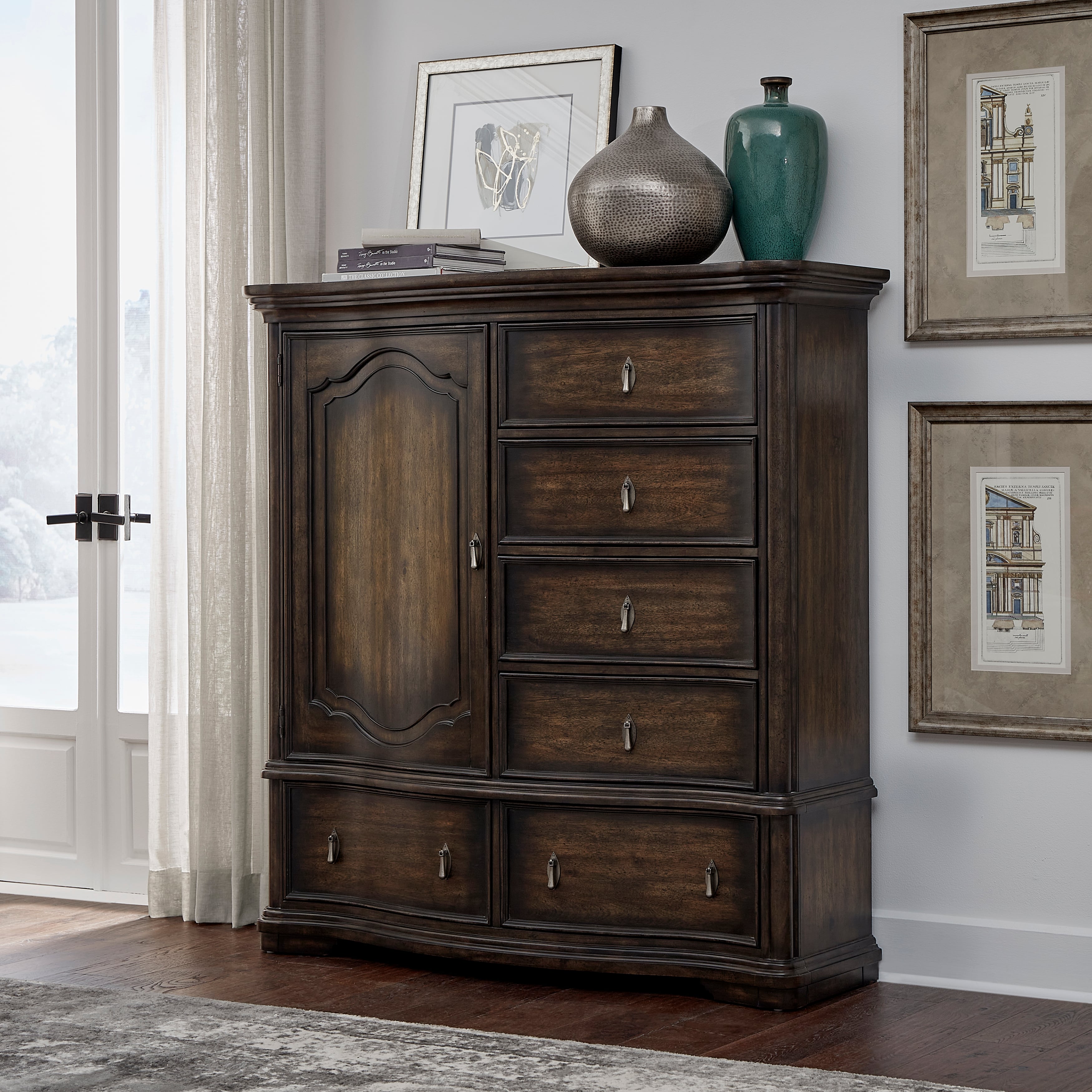 Pulaski Furniture Cooper Falls P342BRK11 Traditional 6Drawer