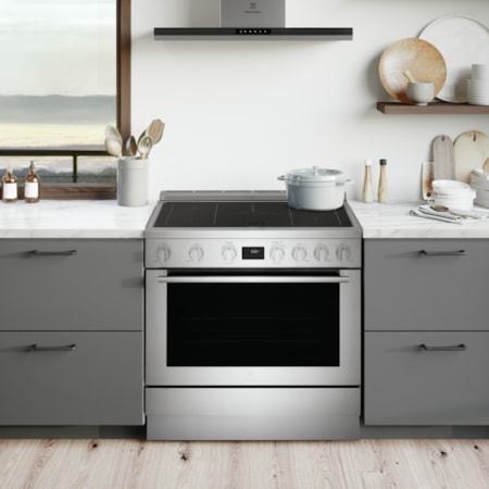 Freestanding Smoothtop Electric Range