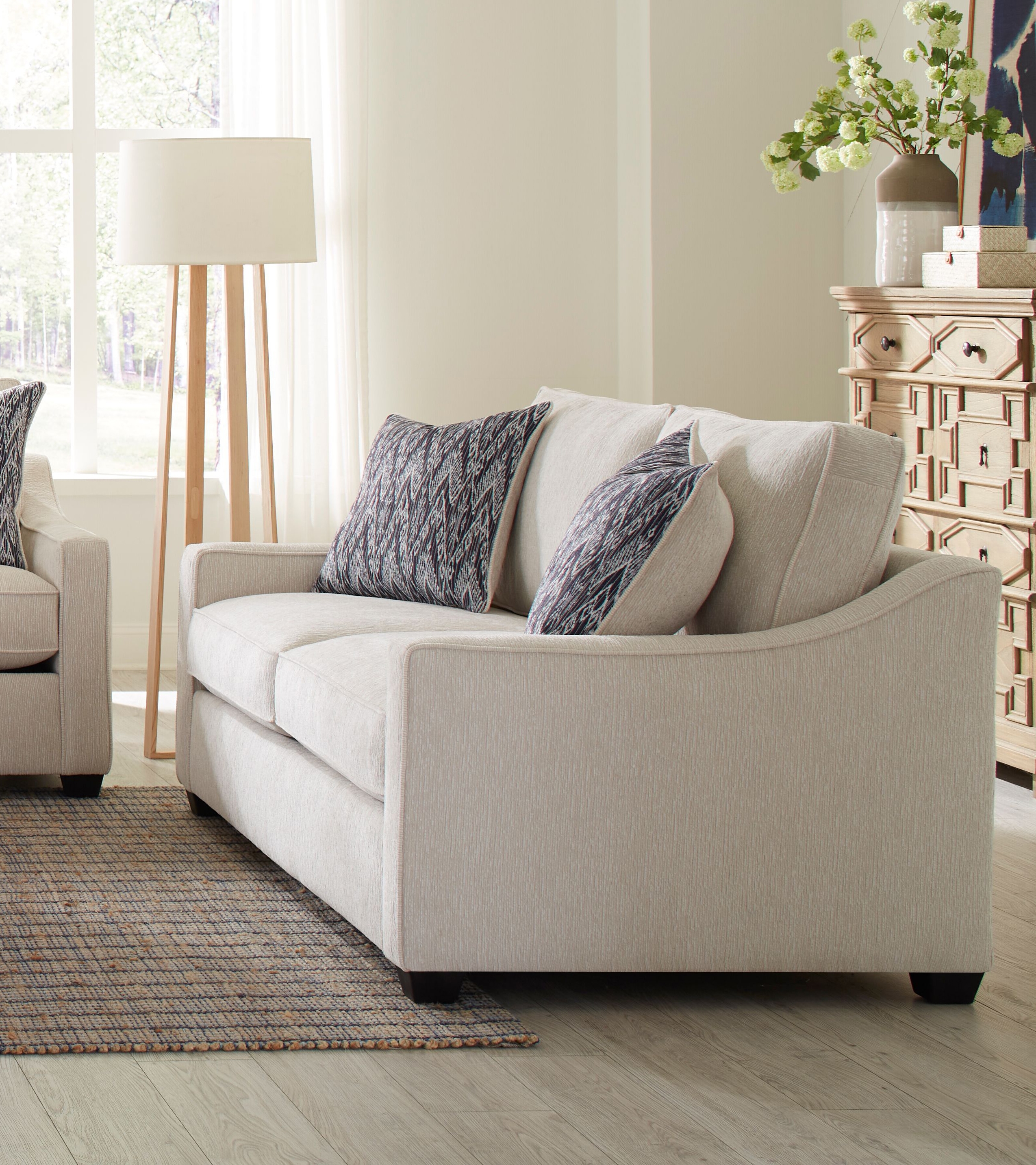 2-Throw Pillow Loveseat