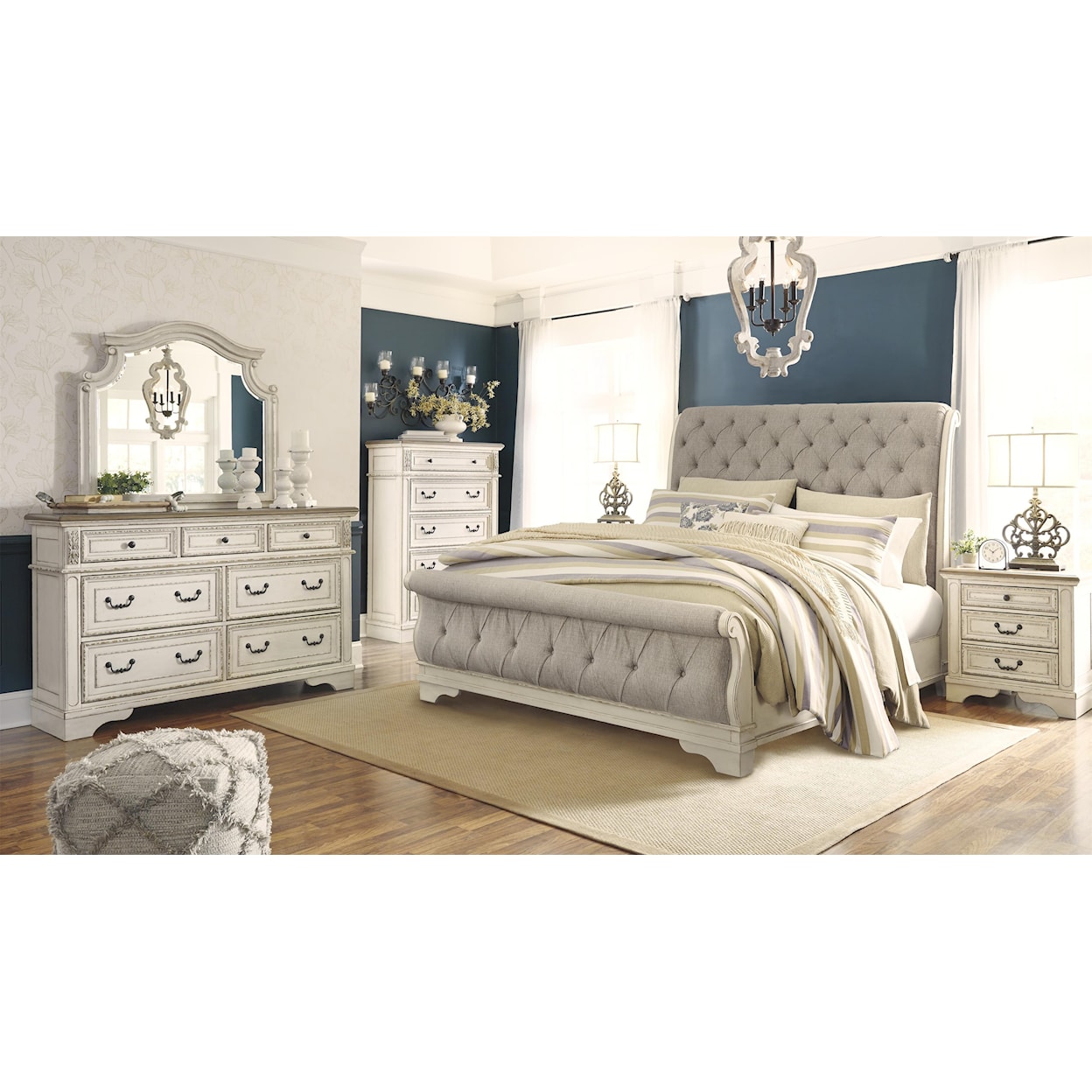 Signature Design by Ashley Realyn Queen UPH Sleigh Bed Package