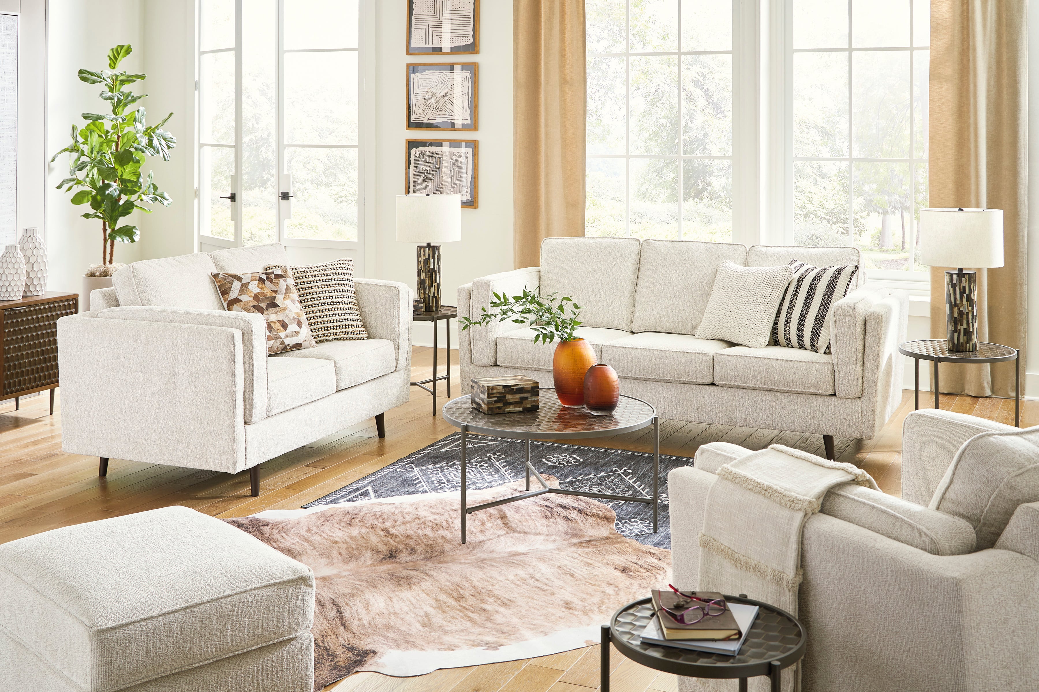 Carnaby linen store sectional